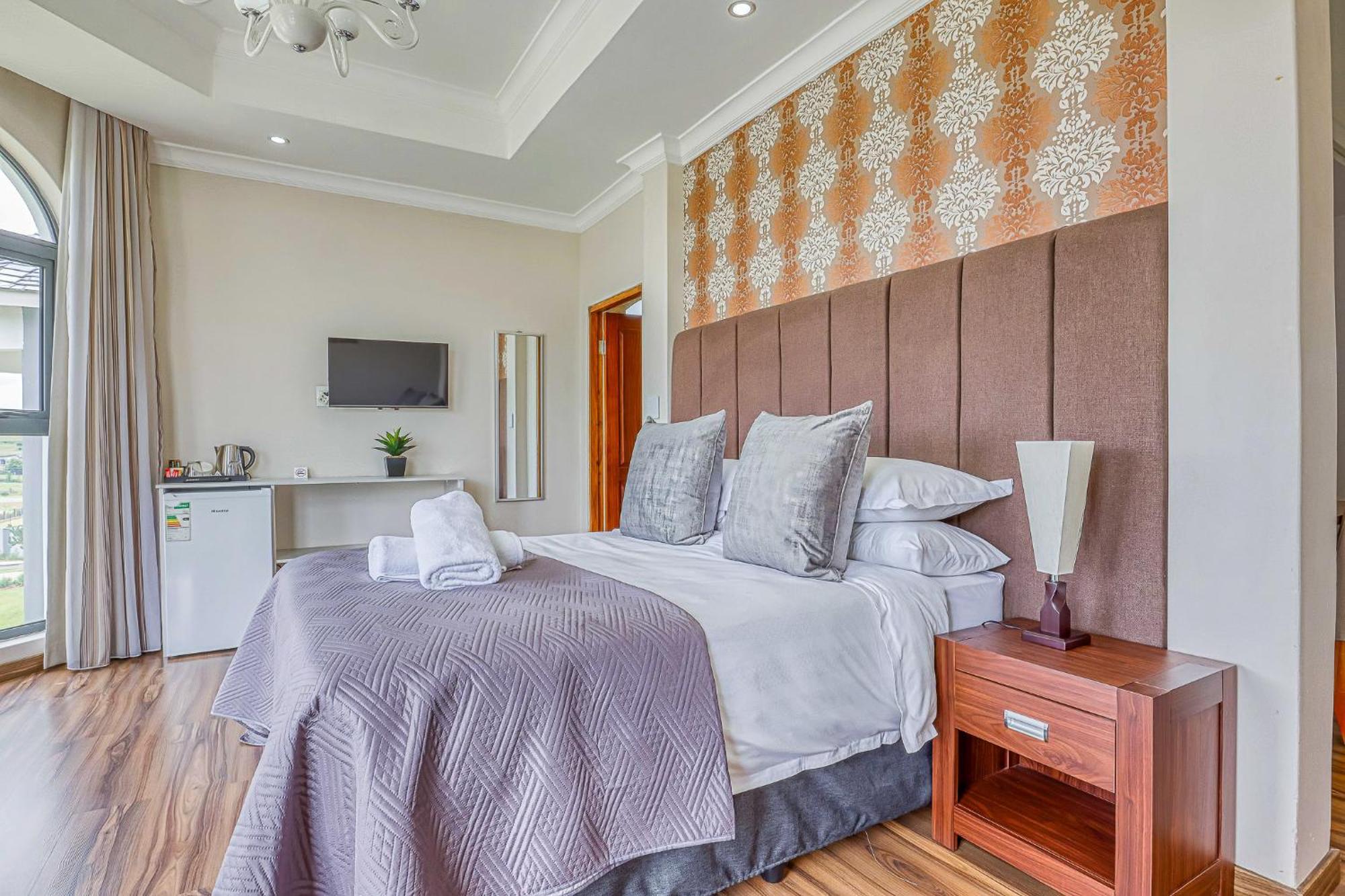 Tasha Luxury Suites, Lanseria * Johannesburg