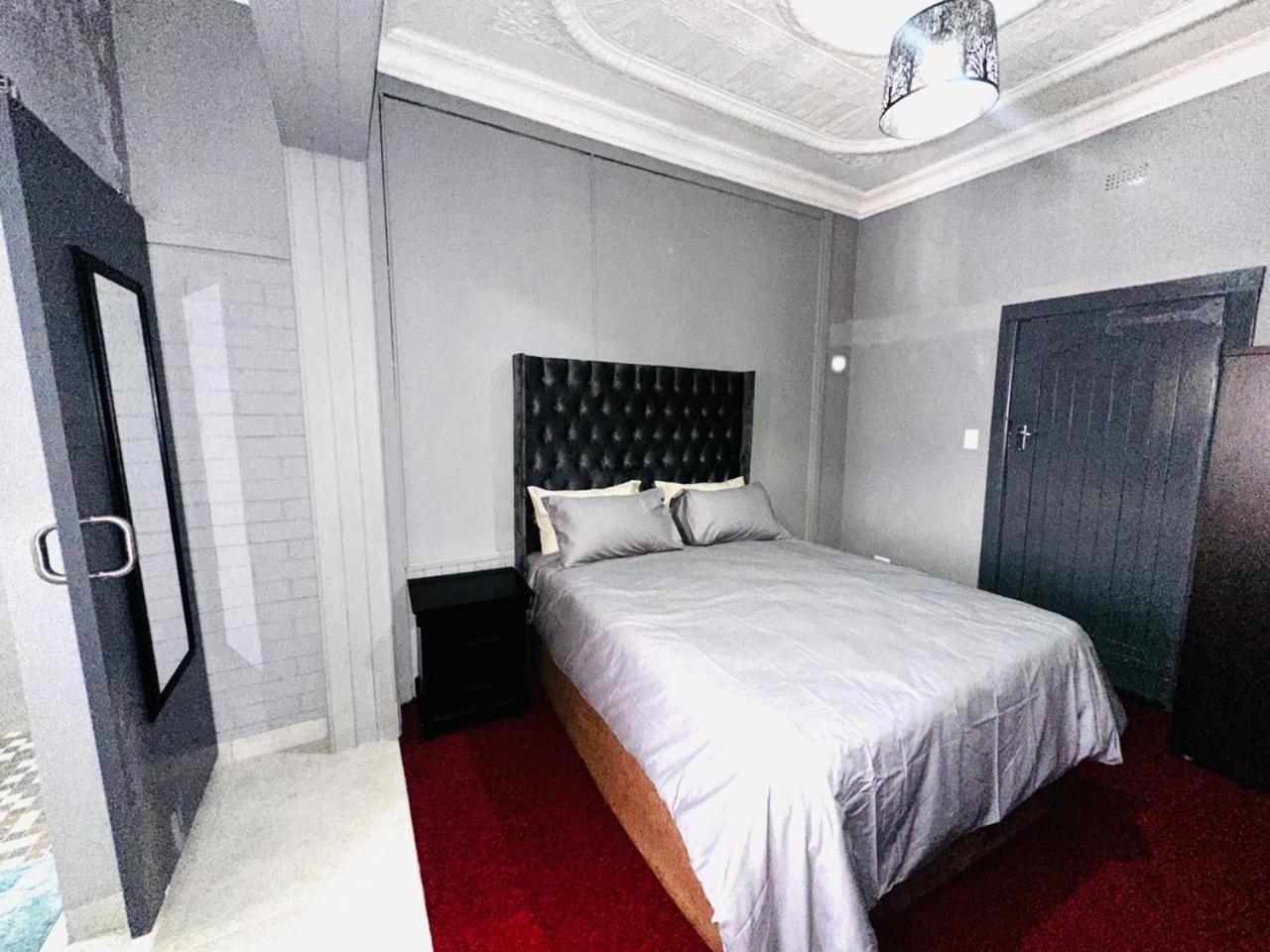 Apartment Unit 24, 163 On Bez *