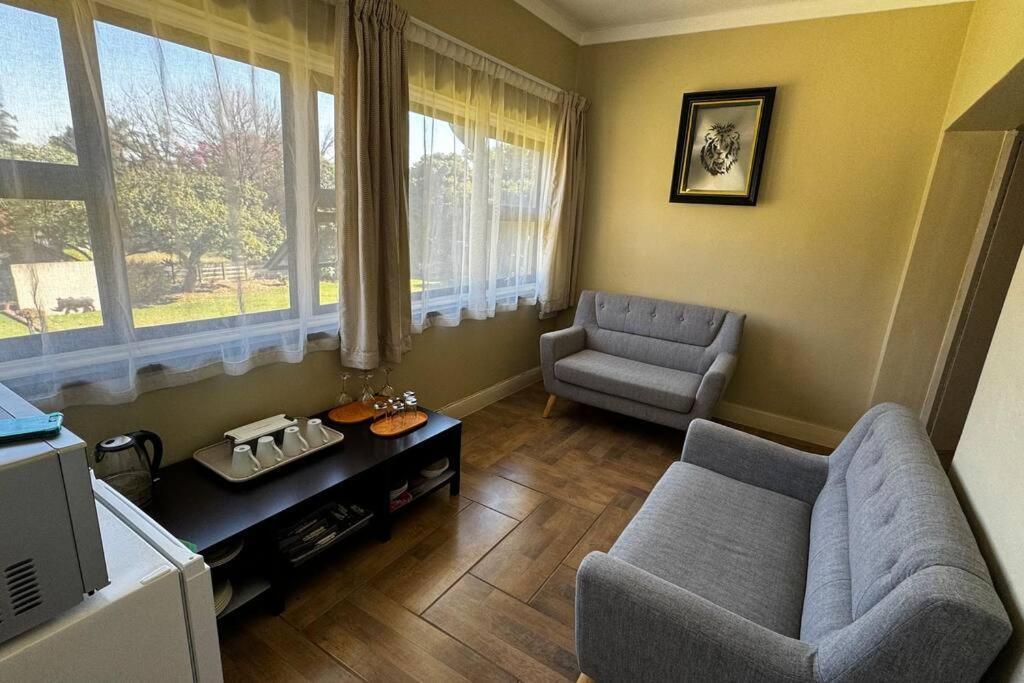 Beautiful In Houghton Villa Johannesburg