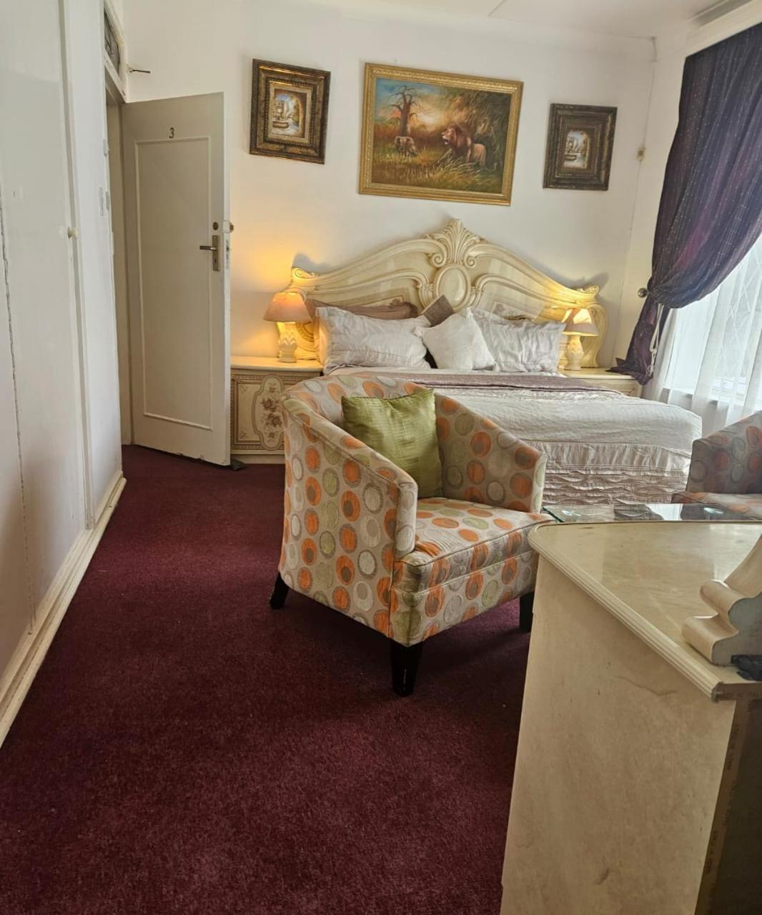 Guest house The Royal Guest *