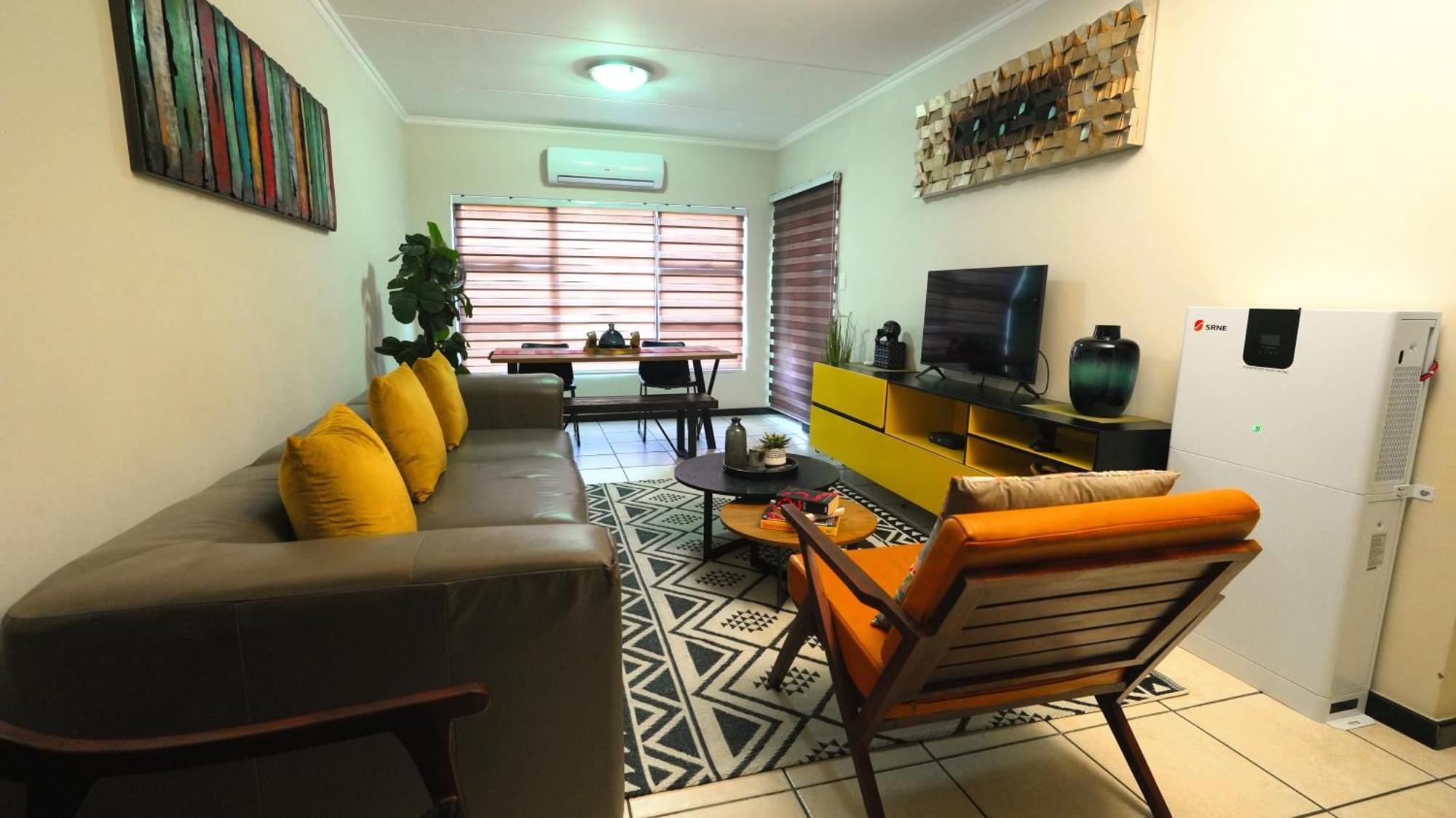 Apartment Earthy And Organic *