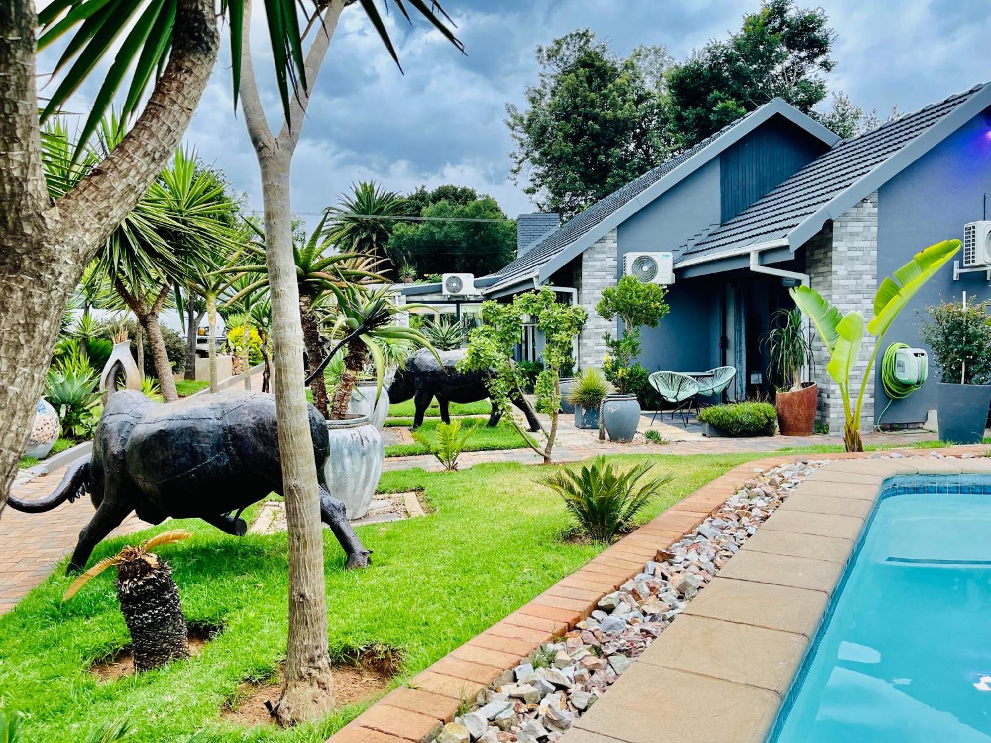 24 On Basil Boutique Luxury 4* Johannesburg