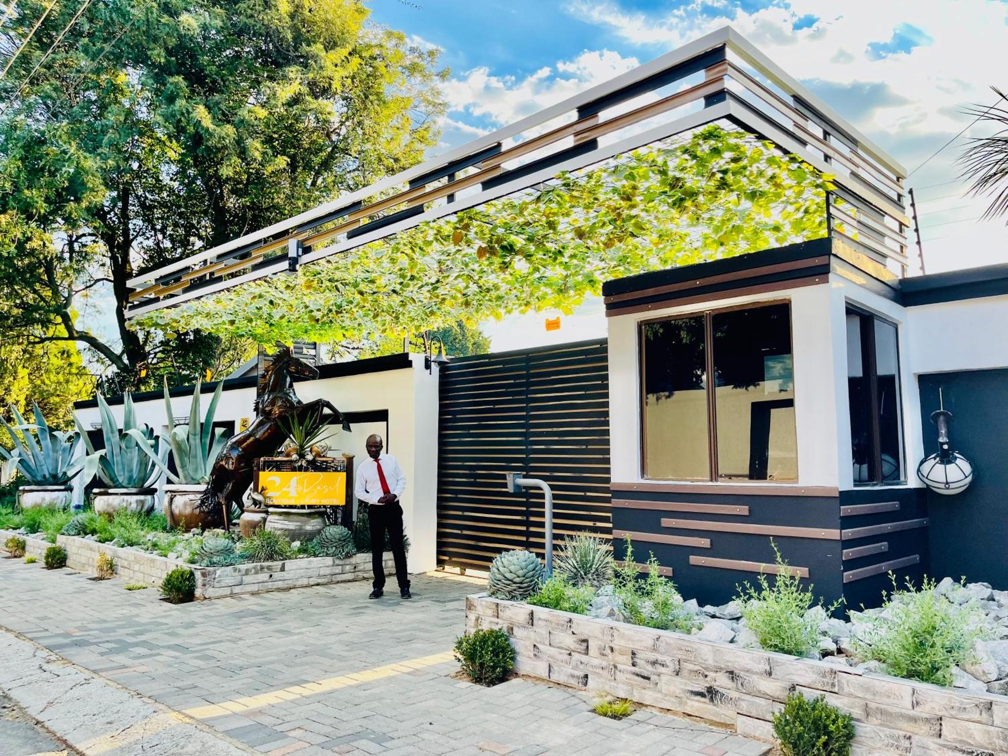 Khách sạn 24 On Basil Boutique Luxury Johannesburg