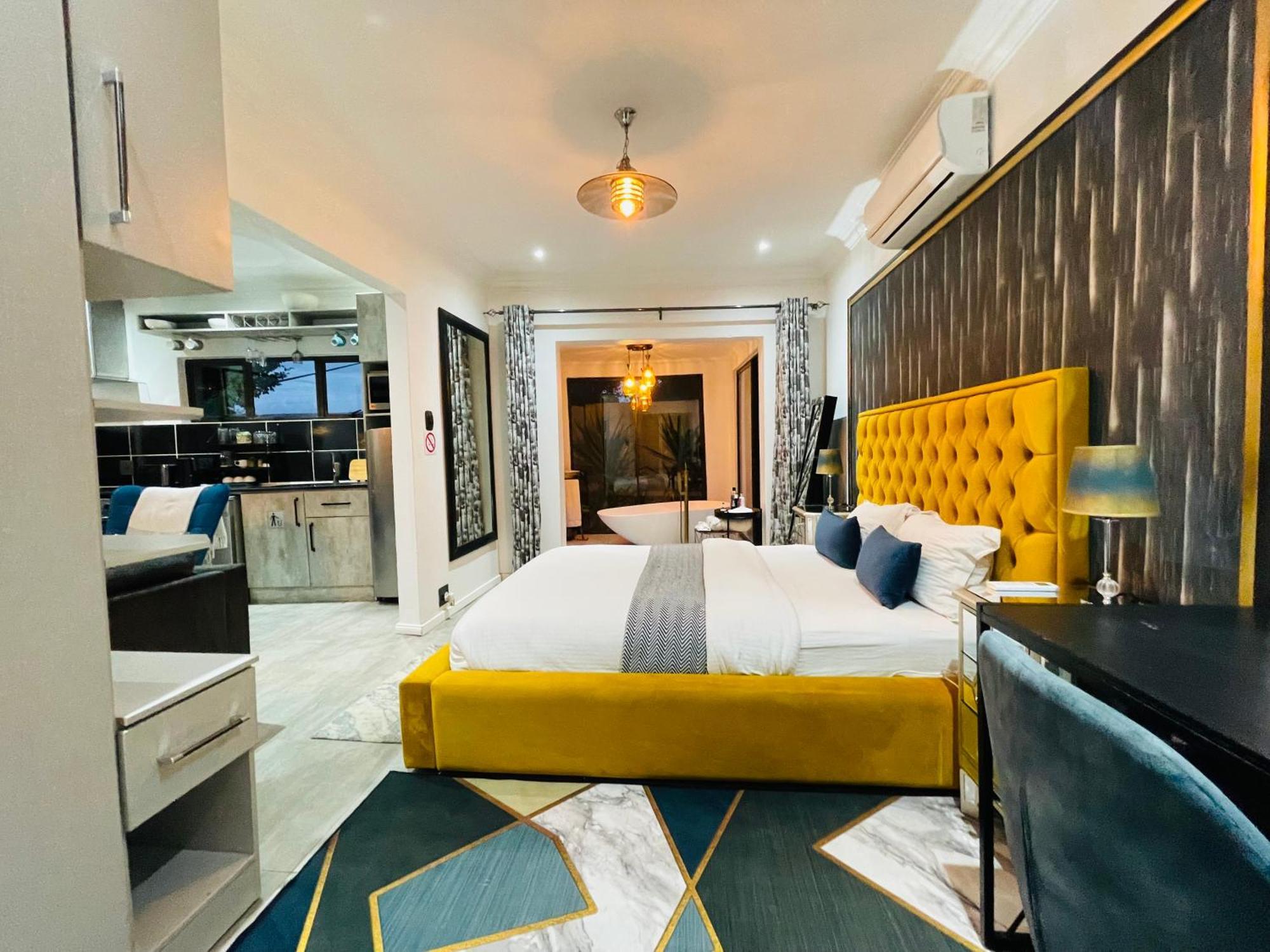 Khách sạn 24 On Basil Boutique Luxury Johannesburg
