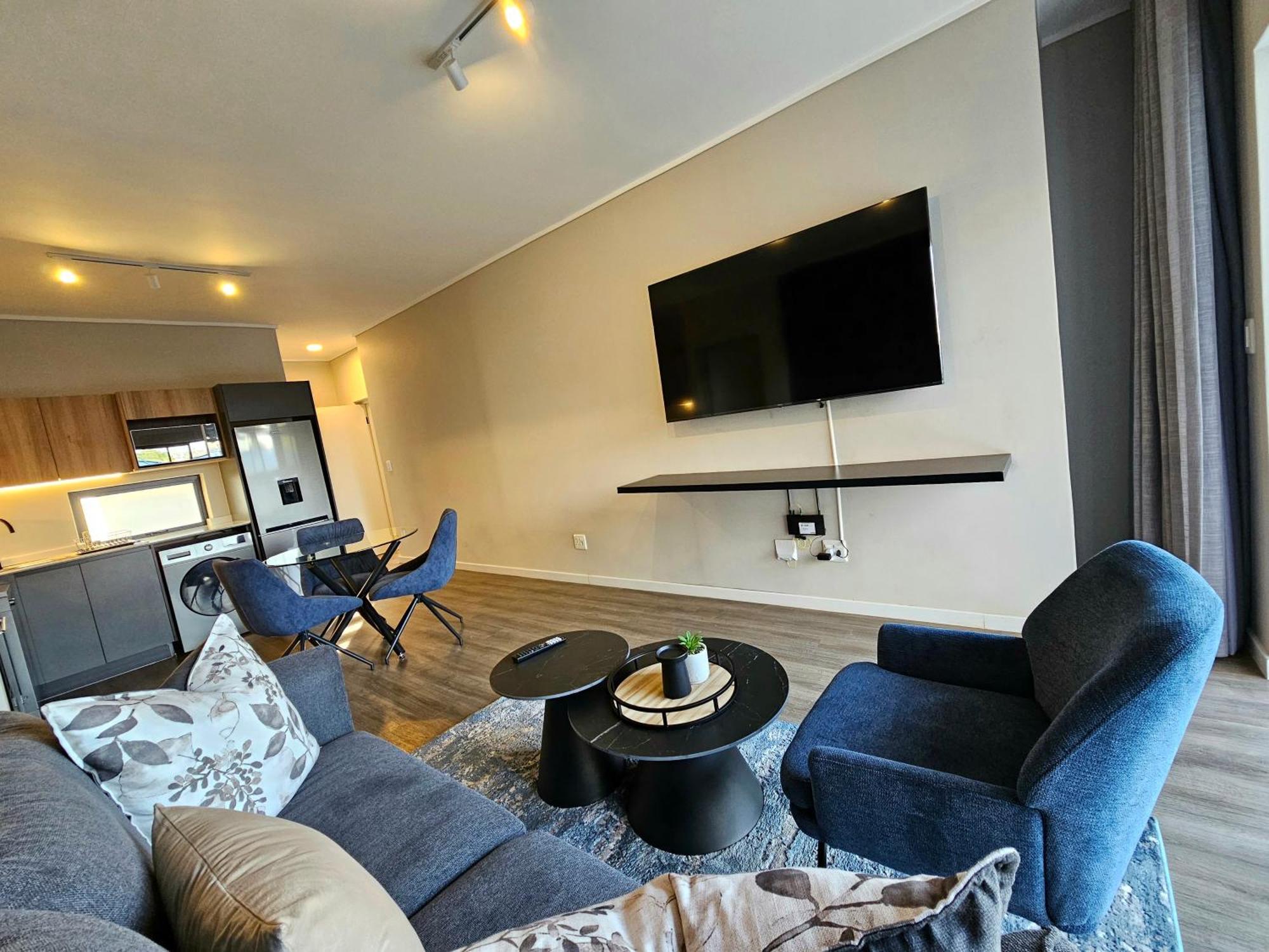 2br With 2 Kitchens & Balcony Apartment *