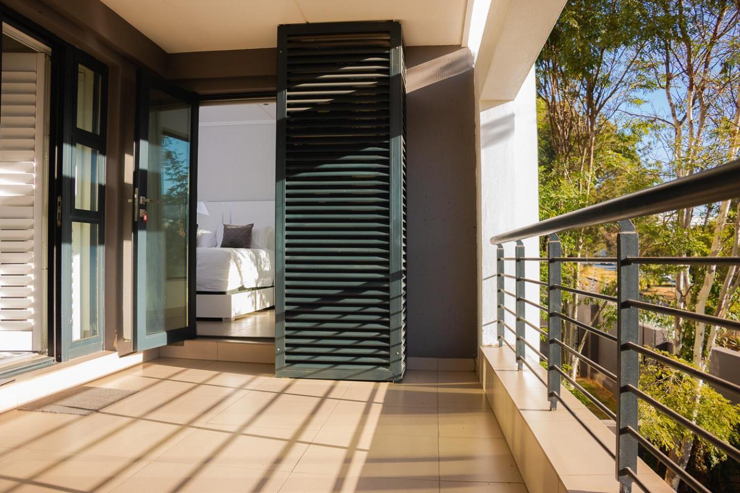 Apartment Modern Luxury Apartments, Sandton Johannesburg