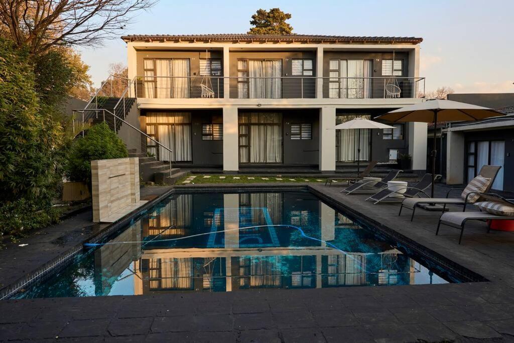 Apartamento Luxury Walk To Melrose Arch 11 *