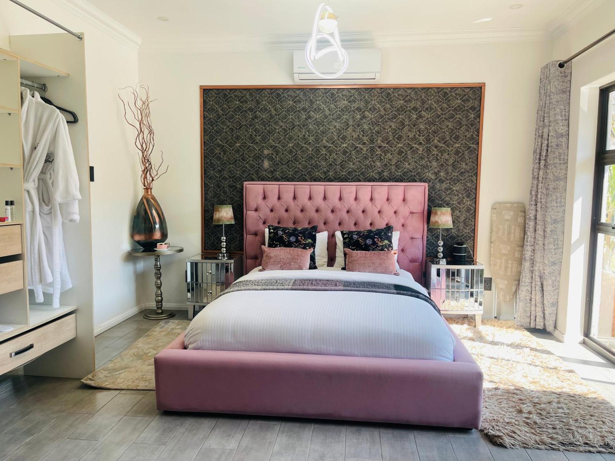 24 On Basil Boutique Luxury Joanesburgo