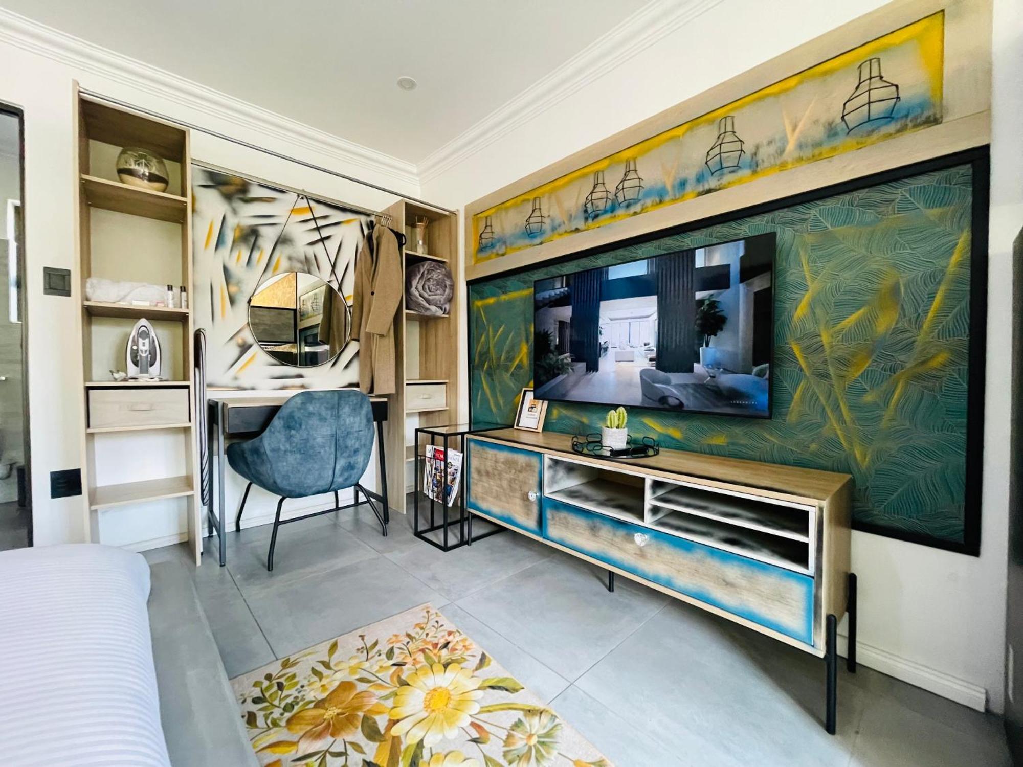 24 On Basil Boutique Luxury 4* Johannesburg