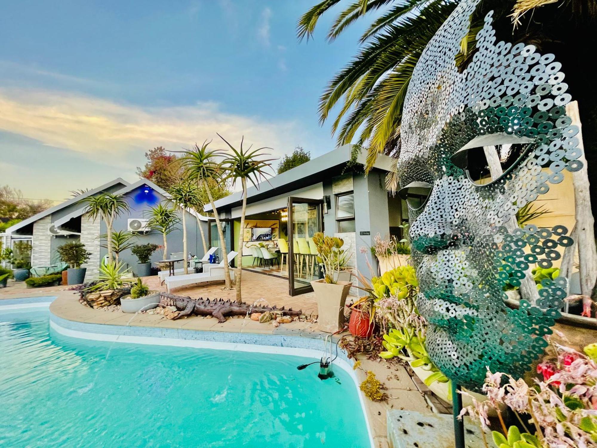 Hotel 24 On Basil Boutique Luxury 4*