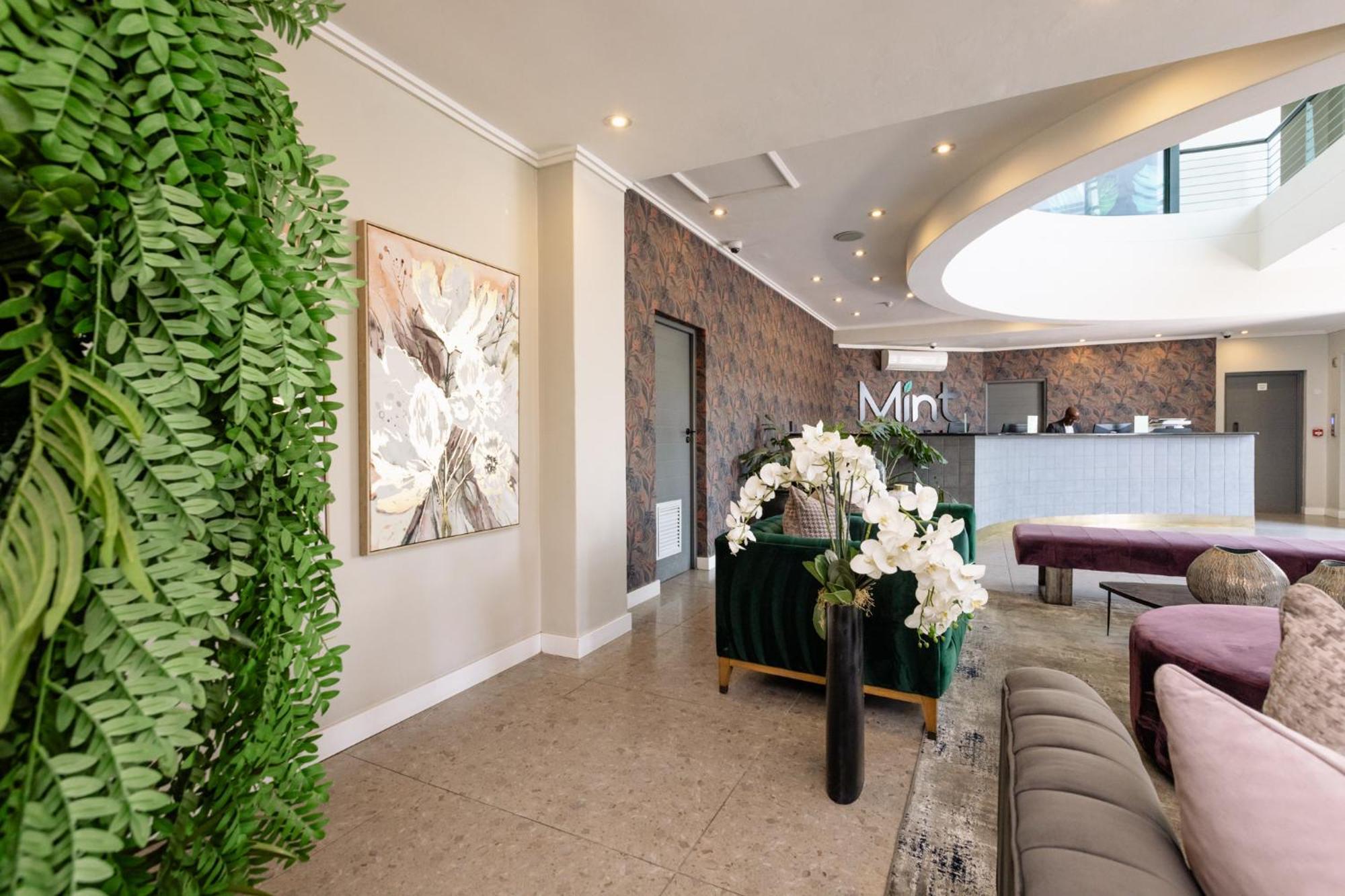 Mint 84 On Katherine Aparthotel *
