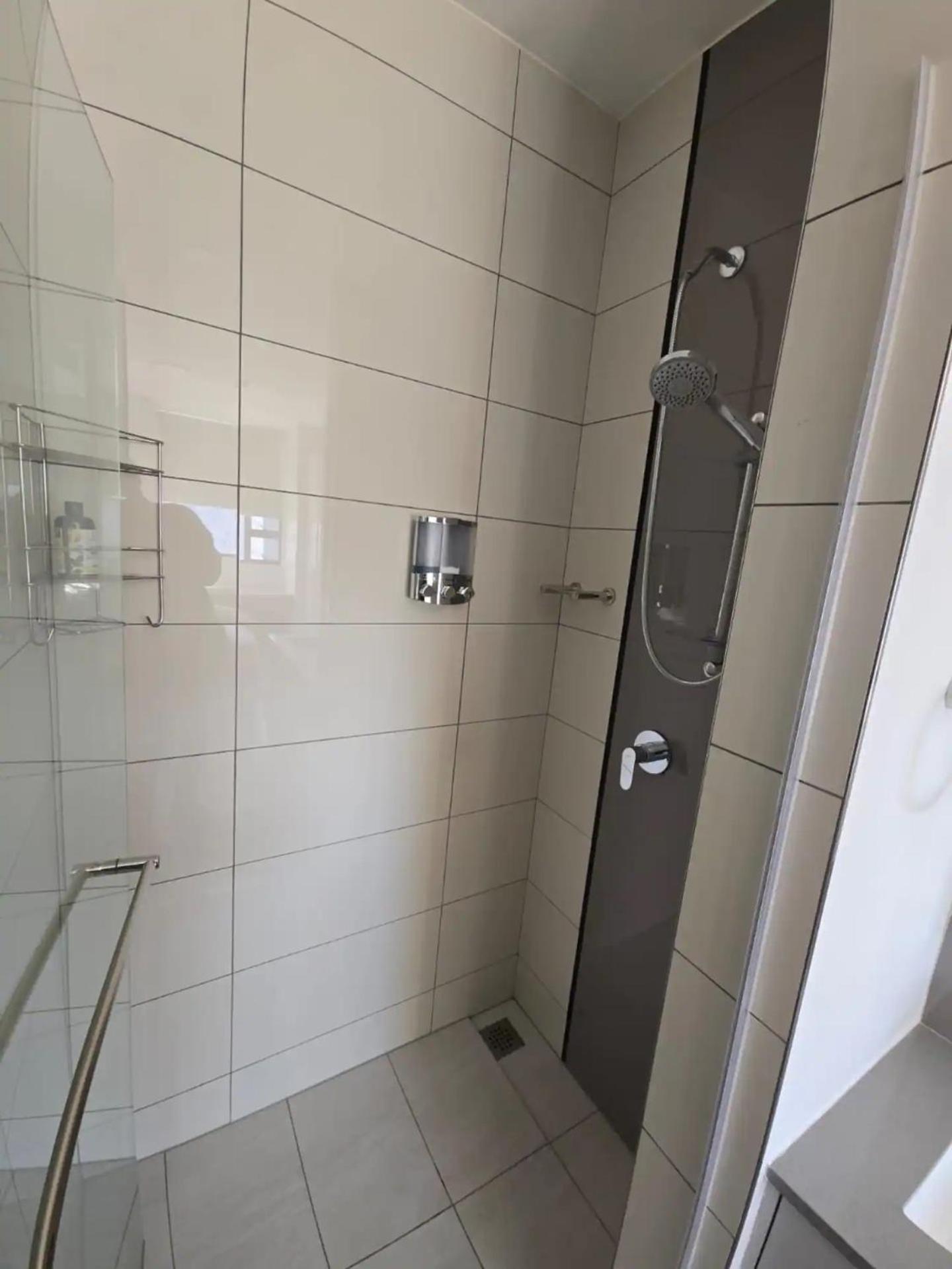 Apartamento 1008 The Median, Rosebank *