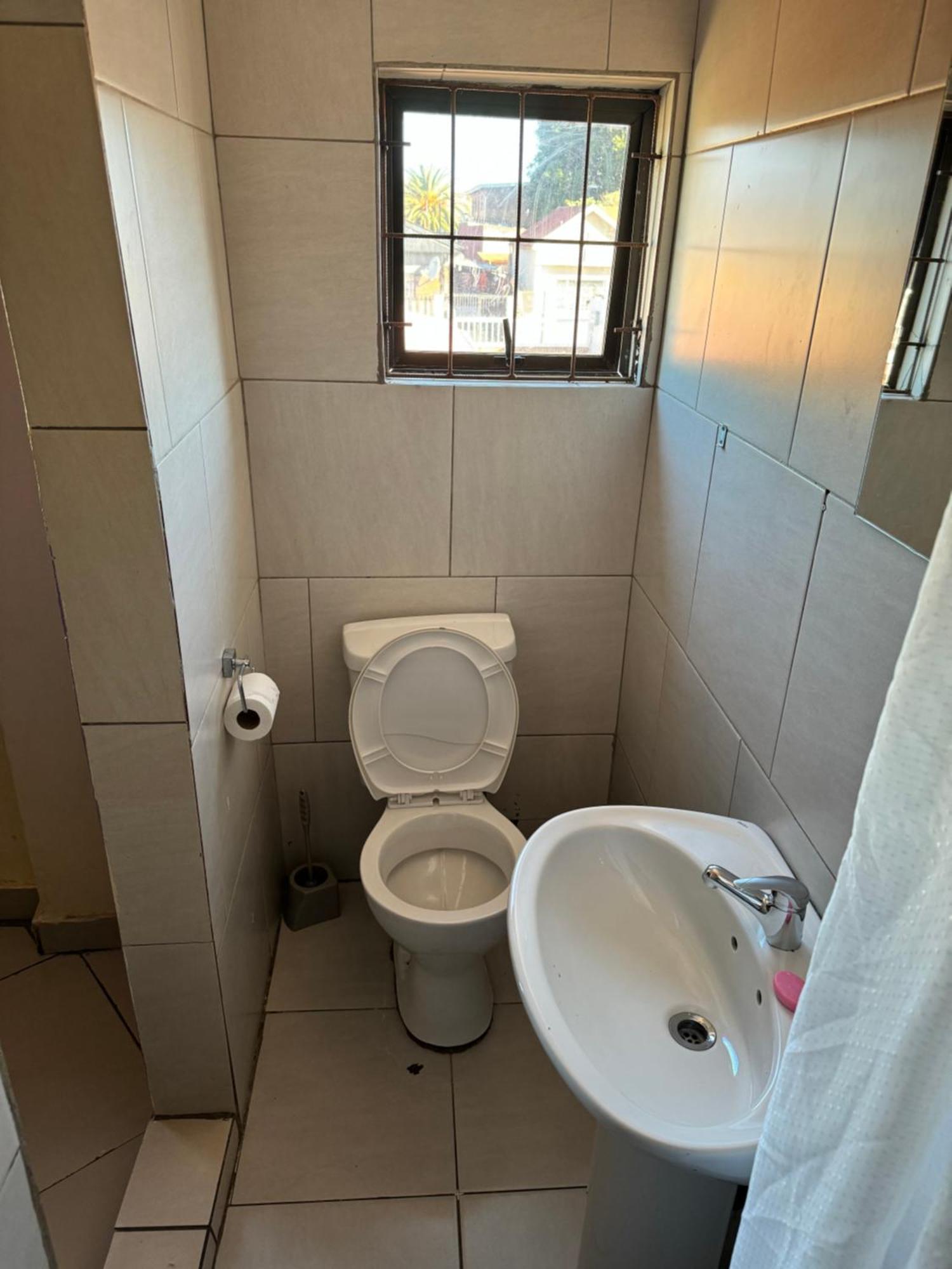 Richland Guest Nhà khách Johannesburg