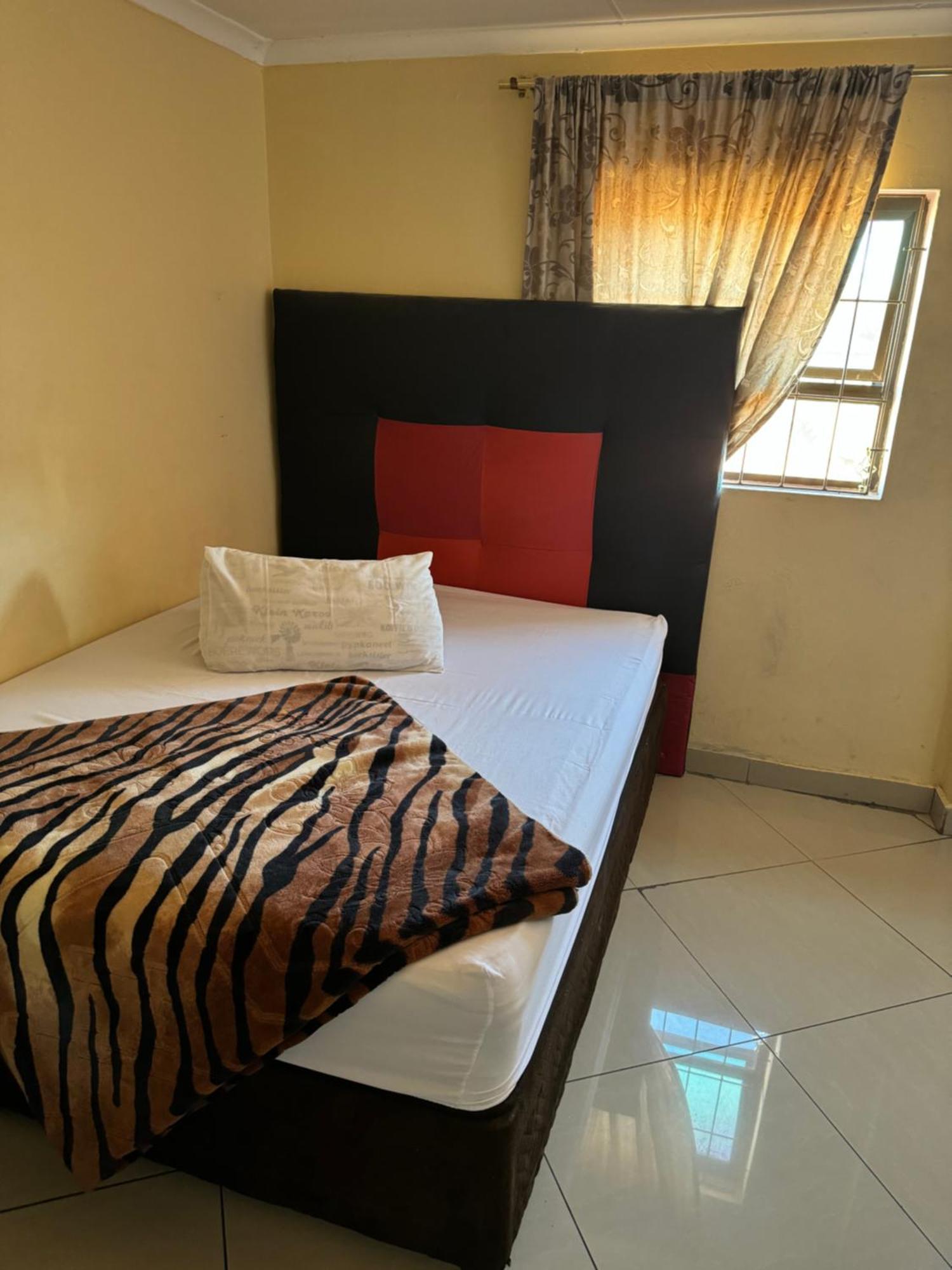 Richland Guest * Johannesburg
