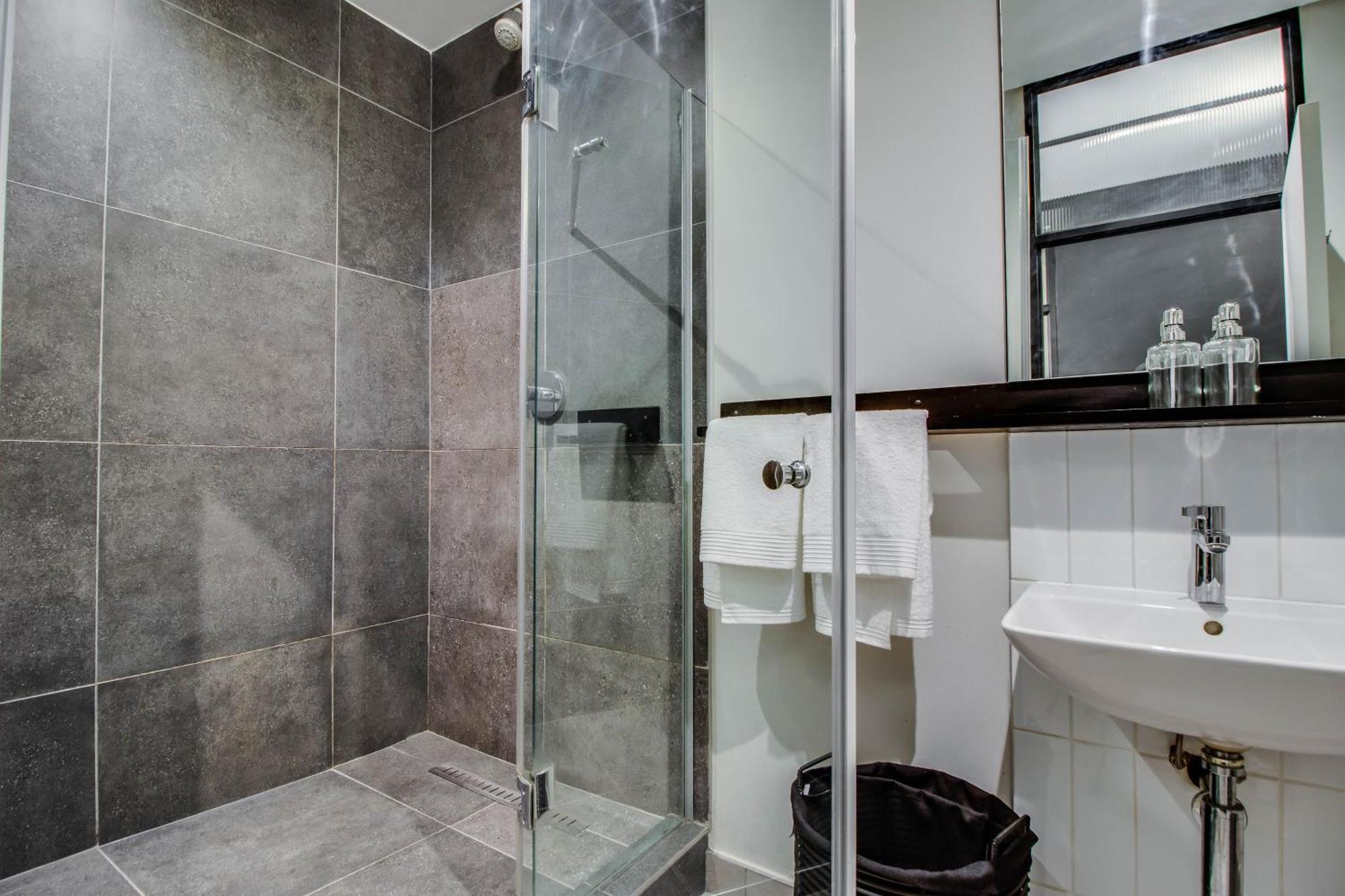 Grandeurlux Africa Apartment *