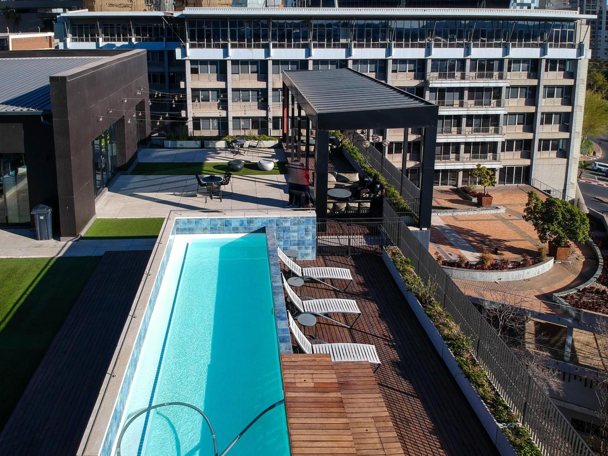 Grandeurlux Africa Apartment