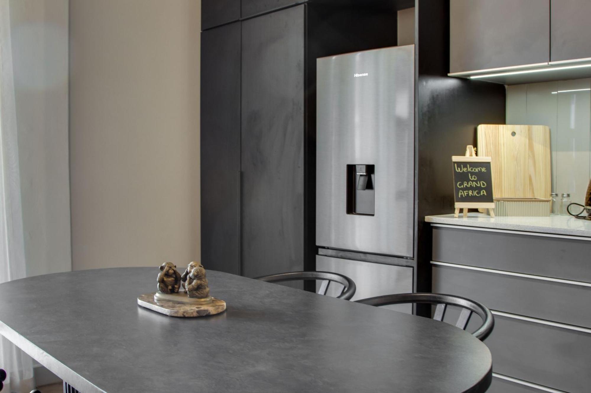 Grandeurlux Africa Apartment