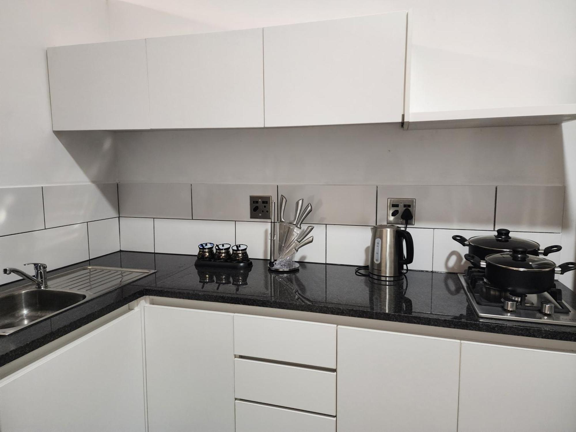 Bed & Breakfast Self Catering In Randburg, South Africa *