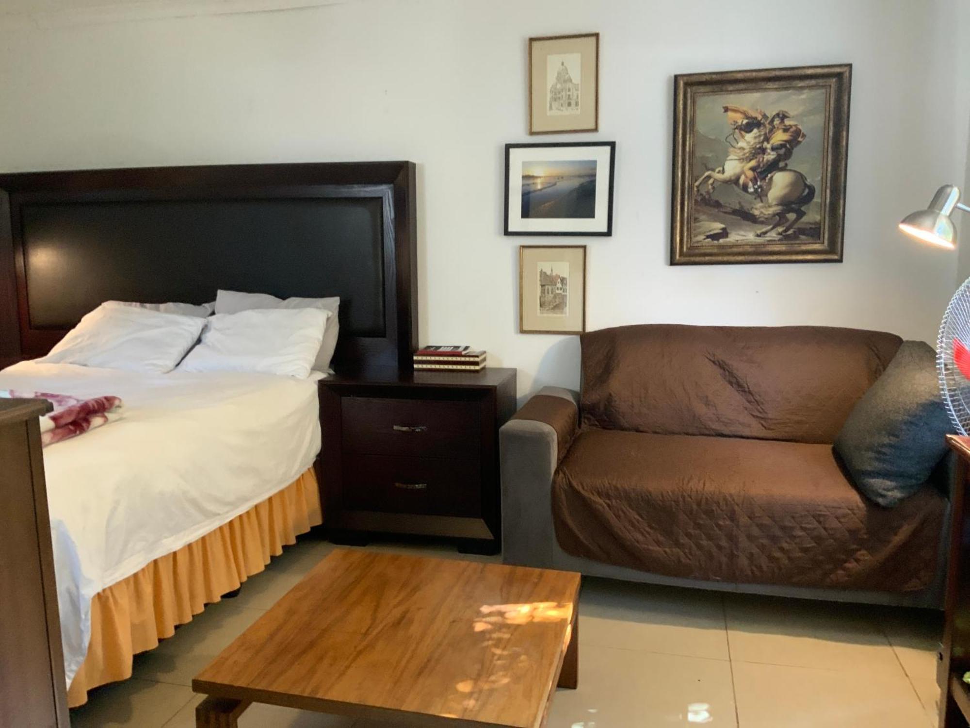 Coz Bachelor Pad In Randburg Johannesburg
