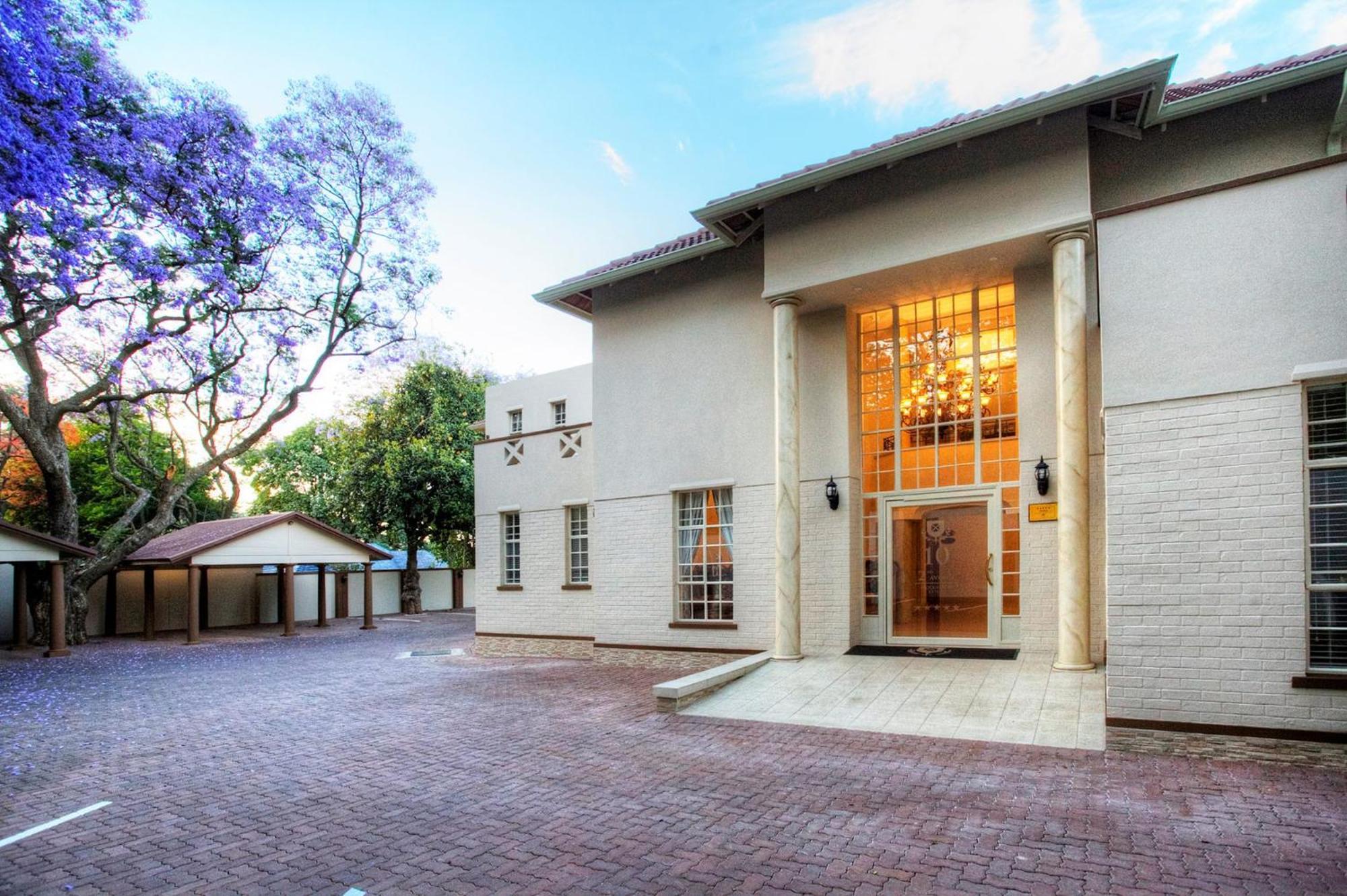 10 2nd Avenue Houghton Estate By Dream