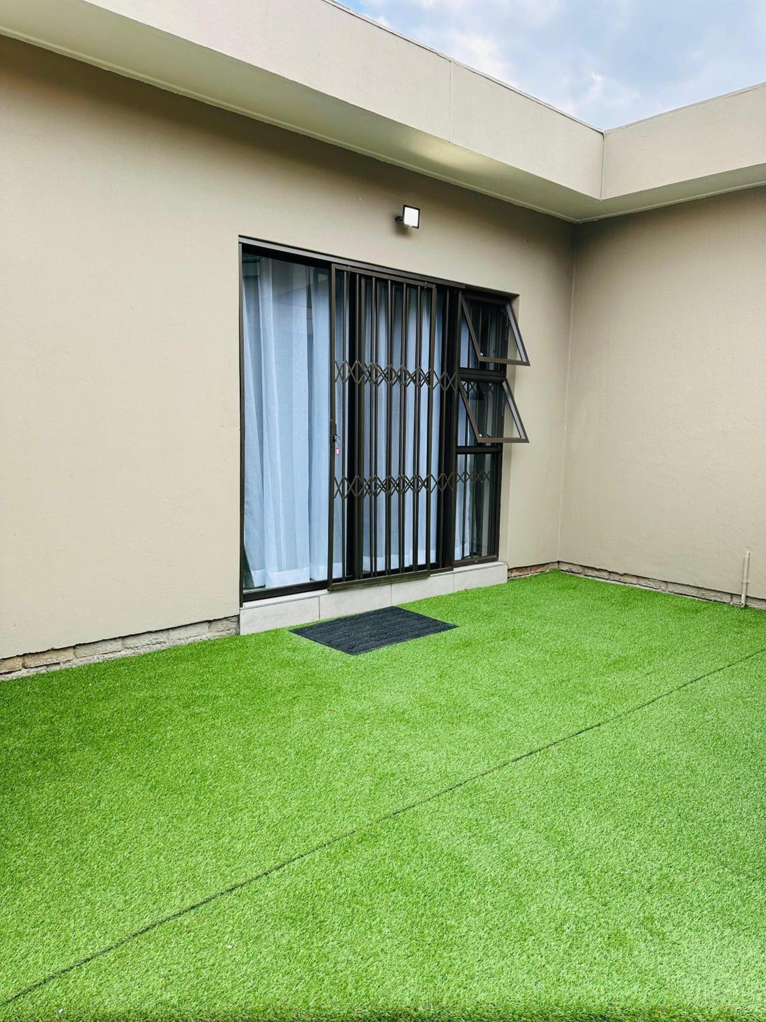 The Hide In Sandown-sandton *