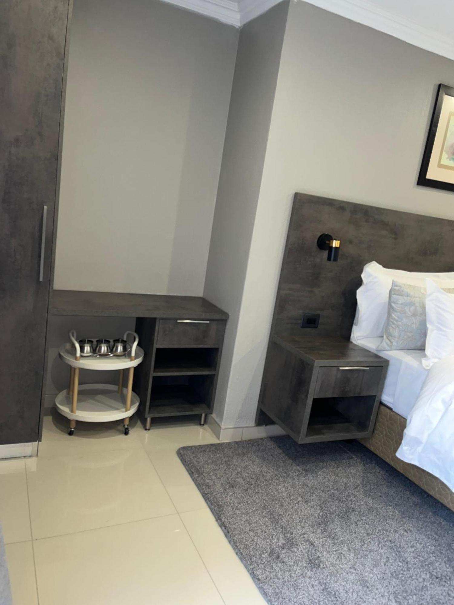 The Hide In Sandown-sandton *