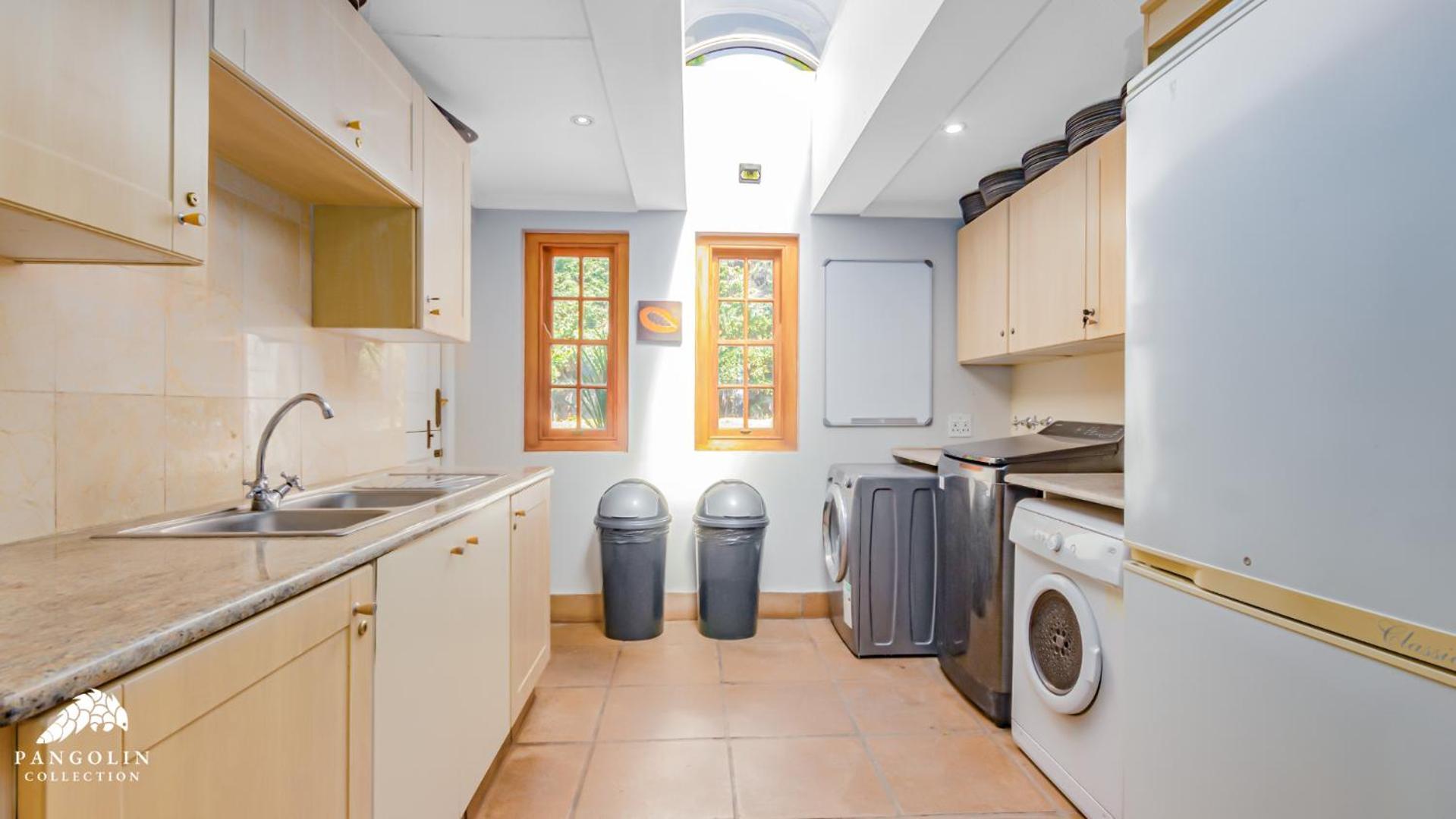 House Sunbeam, With Breakfast And Self-catering Apartment