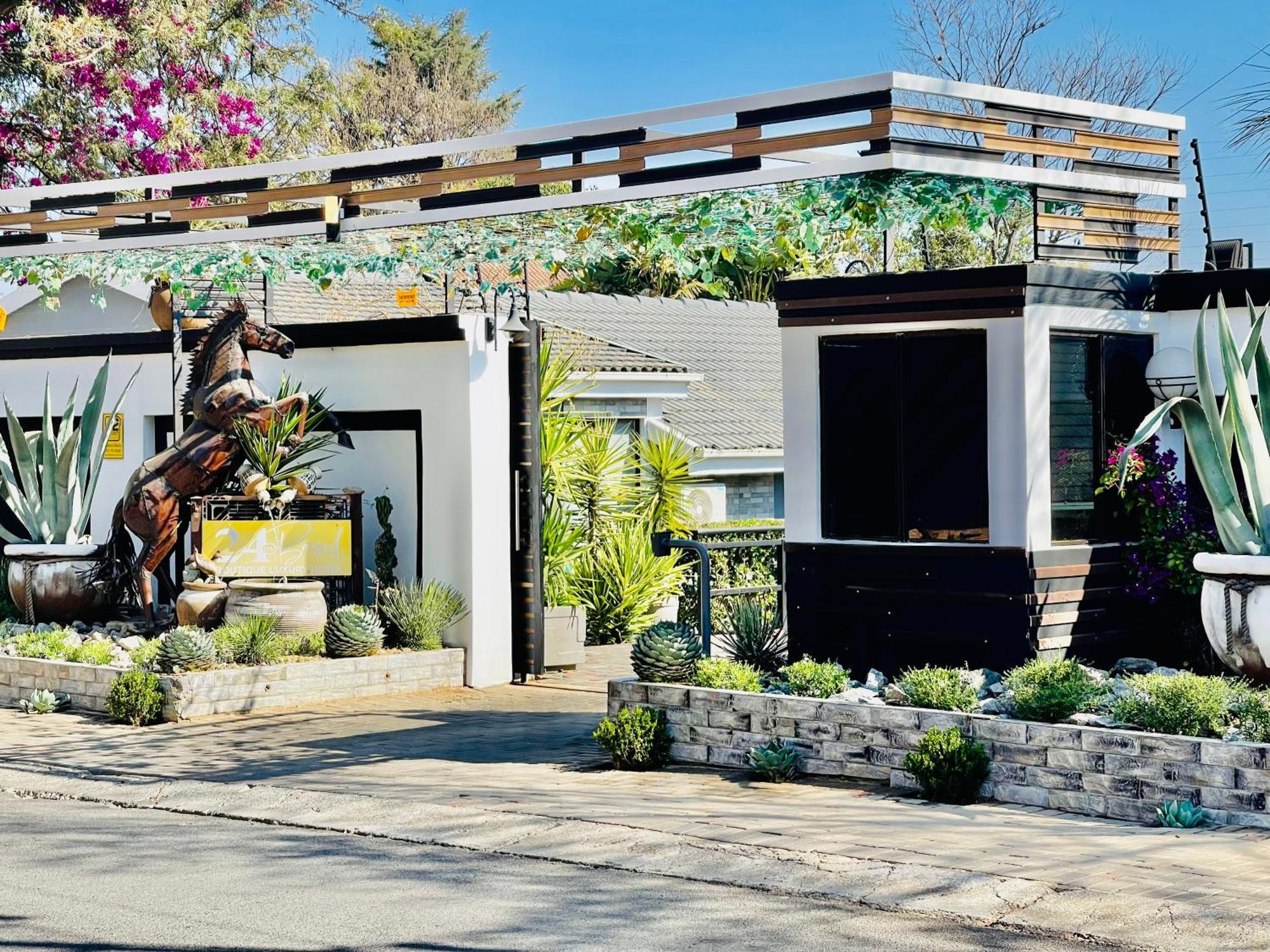 Hotel 24 On Basil Boutique Luxury