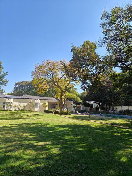 Ferienhaus Blessed Luxury Into Nature In Sandton In Sandton *