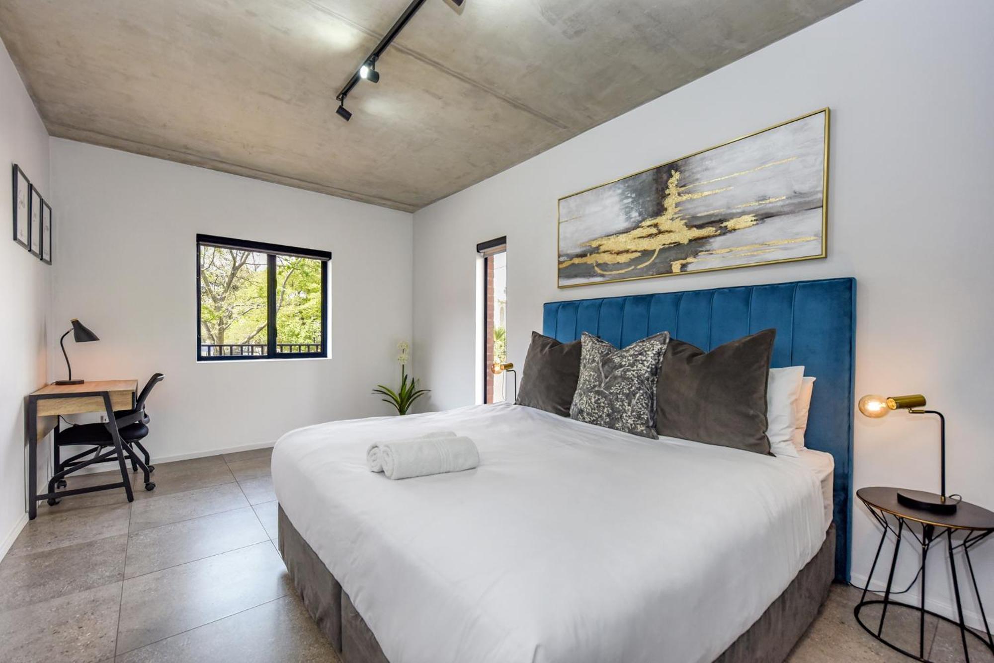 Cozy Hyde Park House Apartment
