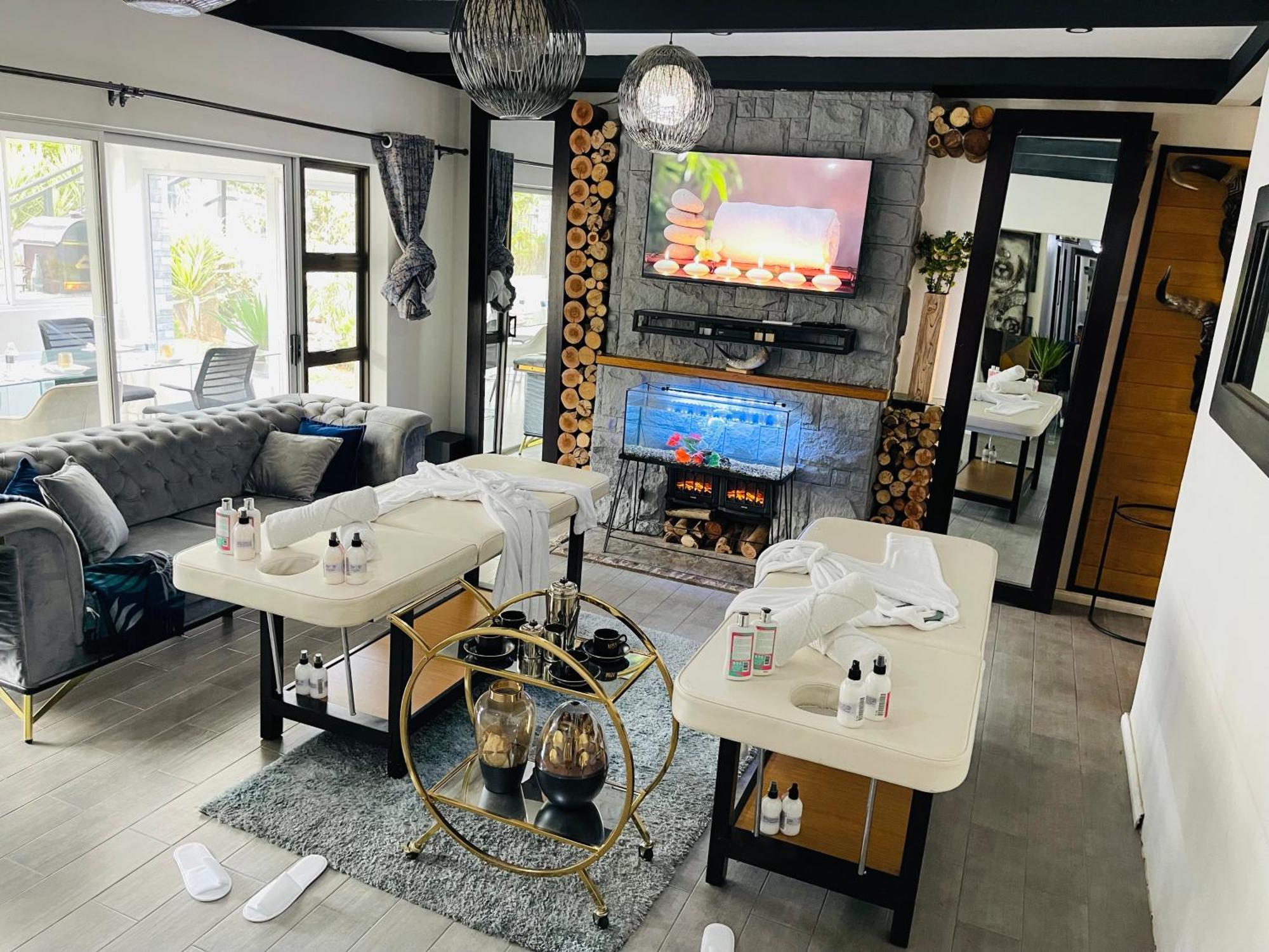 24 On Basil Boutique Luxury Khách sạn