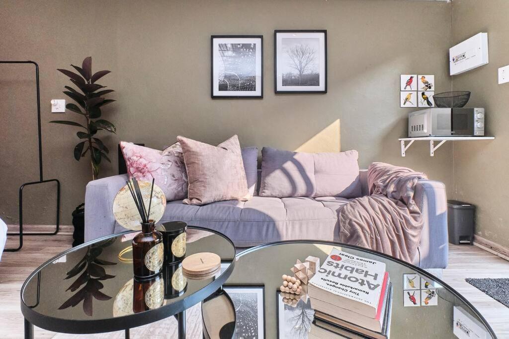 The Fir Tree Cottage, Parkhurst * Johannesburg