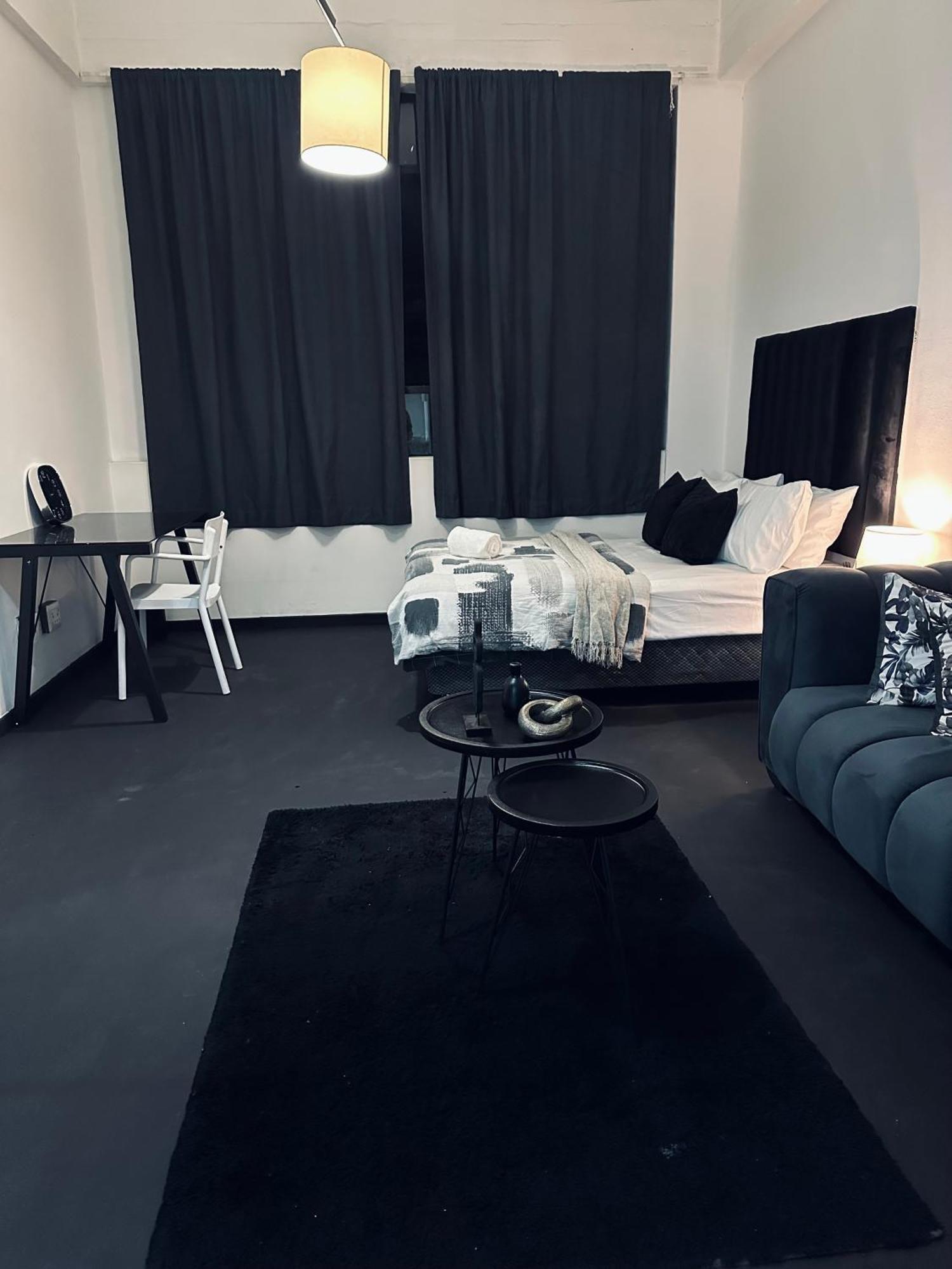 Da Vinci Lifestyle Maboneng Acomodação com café da manhã  *