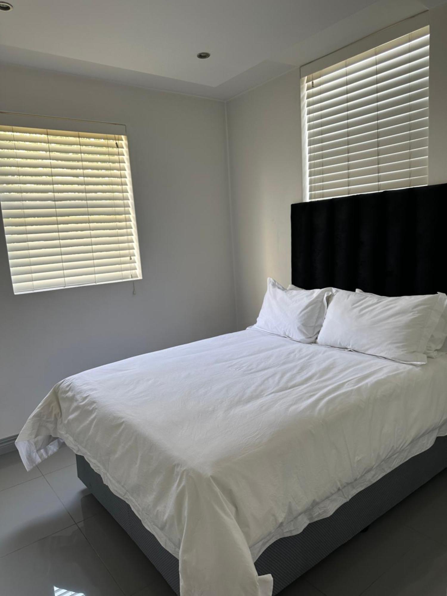 Apartment The Cedar Luxury 3 Bedroom
