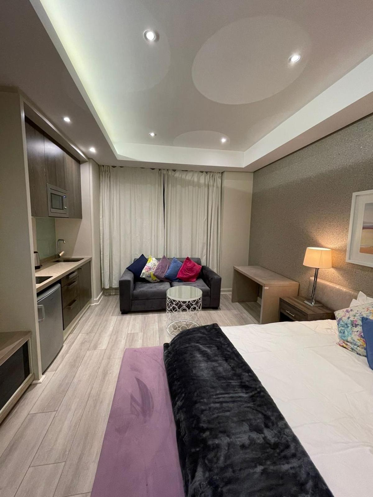 Sandton Skye Aparthotel Johannesburg