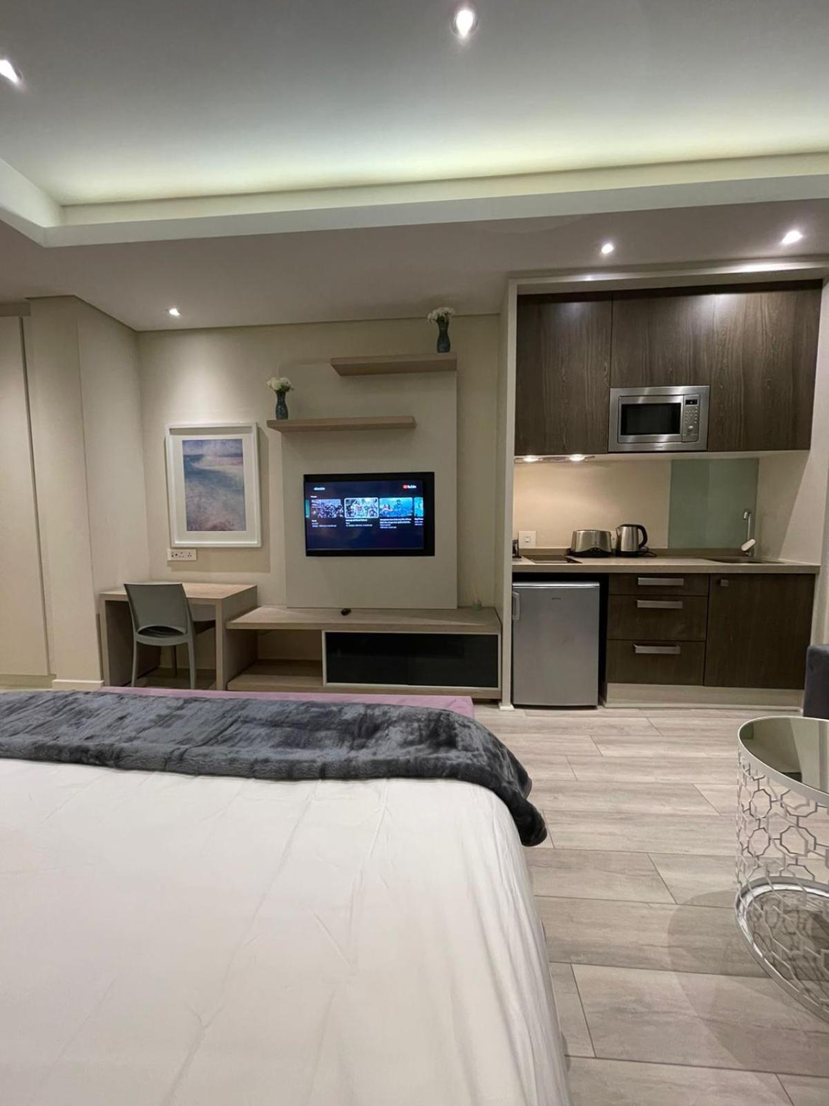 Sandton Skye *