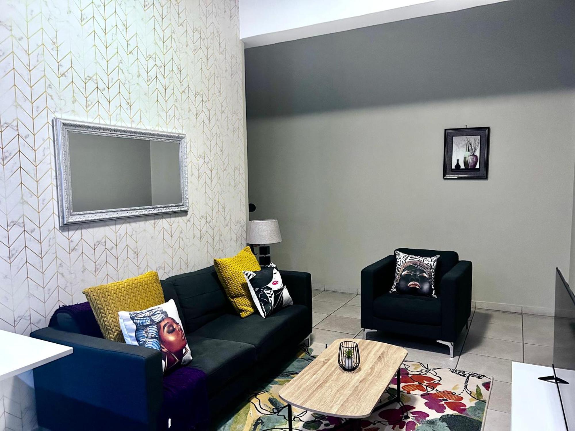 Neat And Cozy In Rosebank With Unlimited Wi-fi And Backup Power Apartamento *