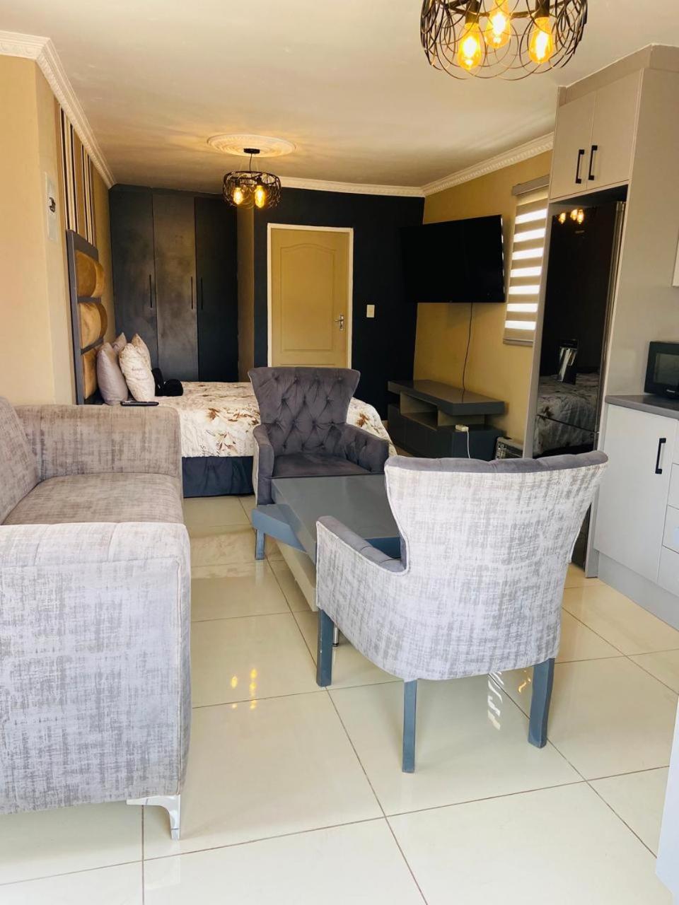 Gasthof Lemao Properties/guest House Johannesburg