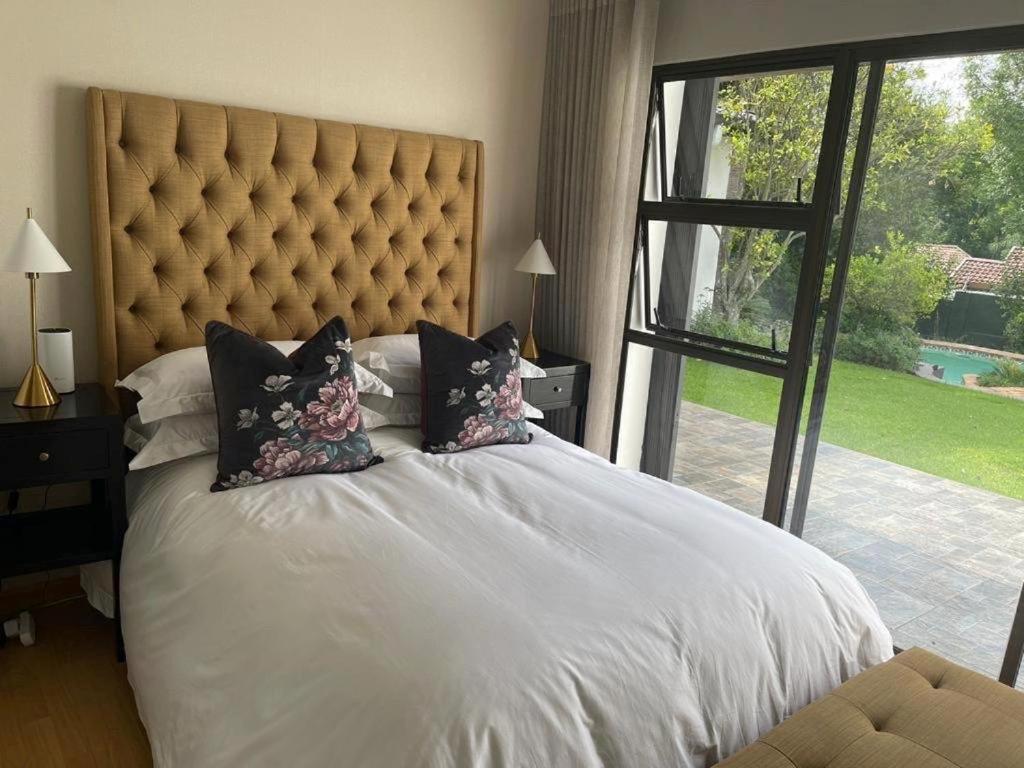 Guest house Six On Wilge