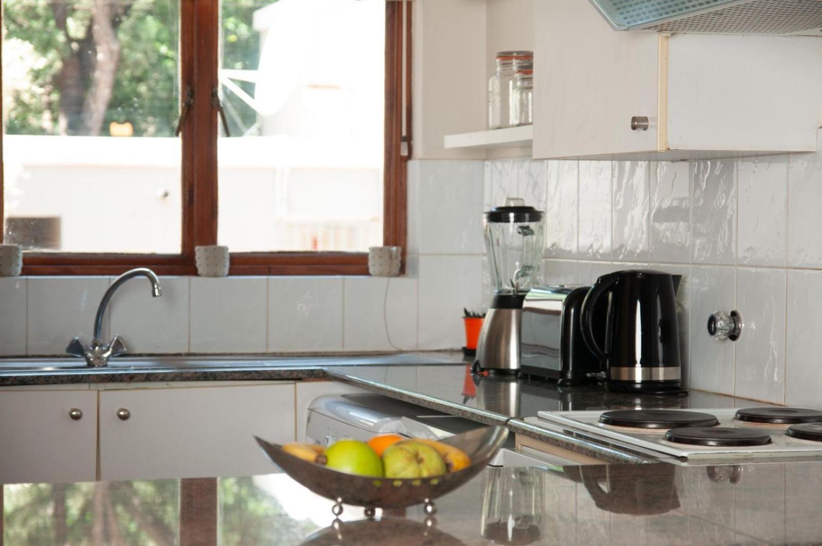 Jlb Cozy Luxury Apartment, Sandton Johannesburg
