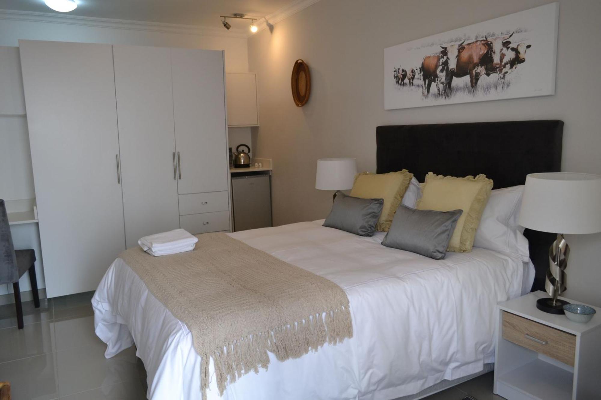 Guest house 14 Woodmead *