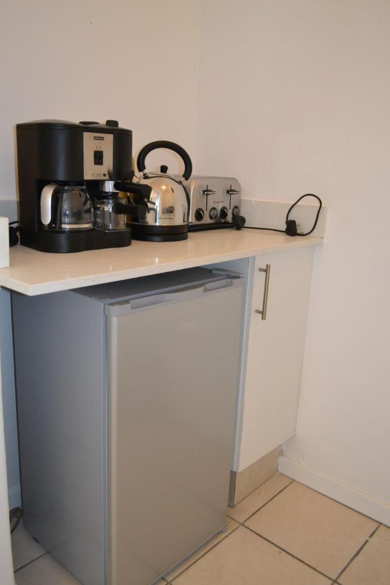 Guest house 10 Woodmead