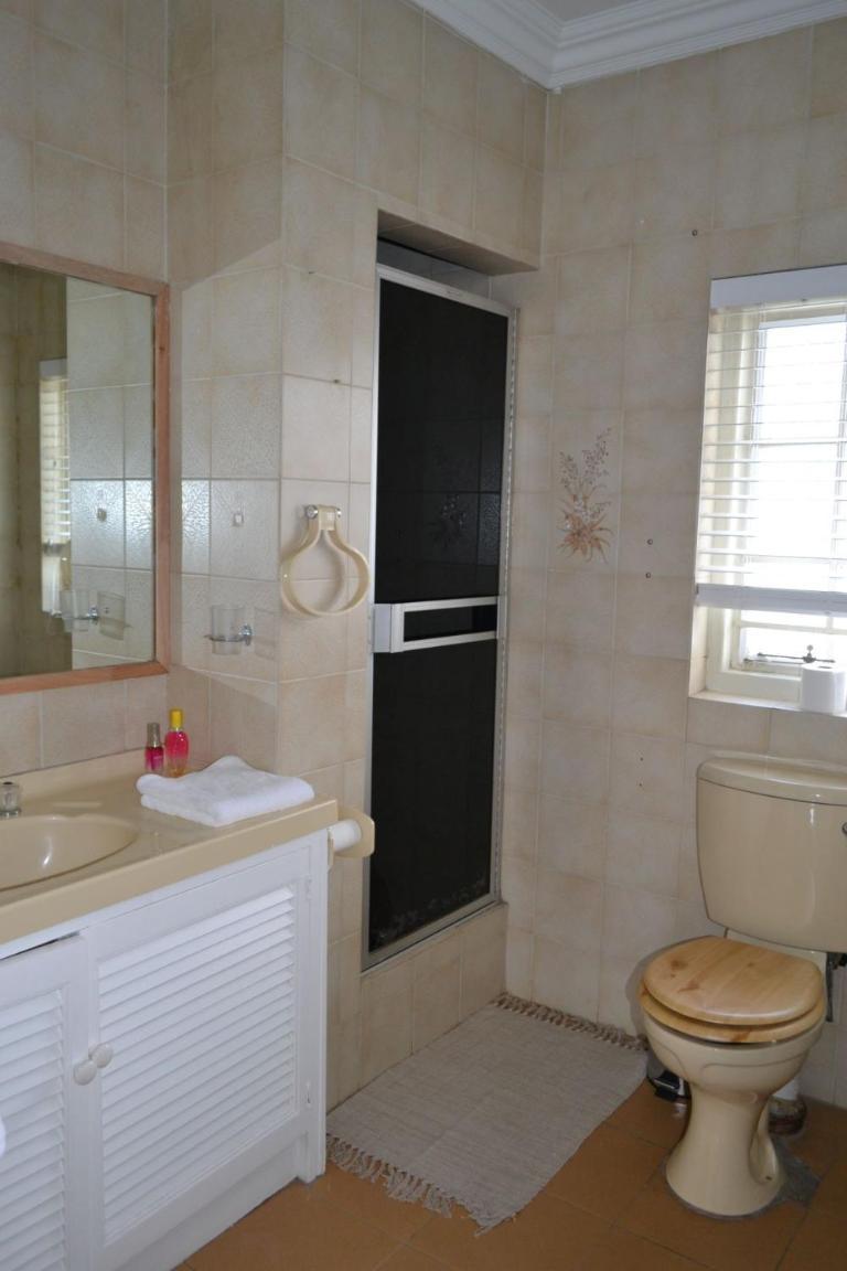 1 Woodmead Guest house *