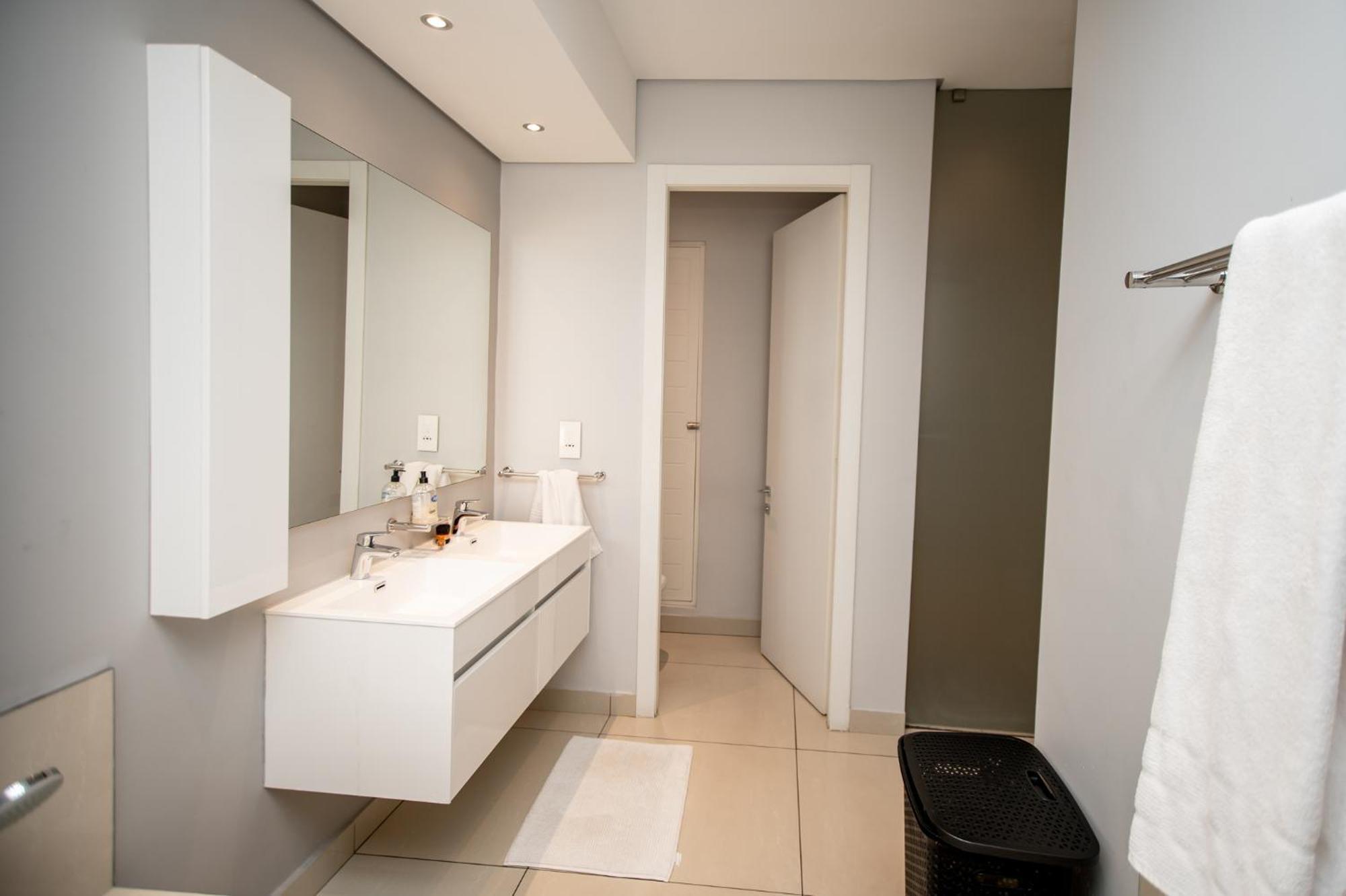 One Hyde Park Sandton Apartment Johannesburg
