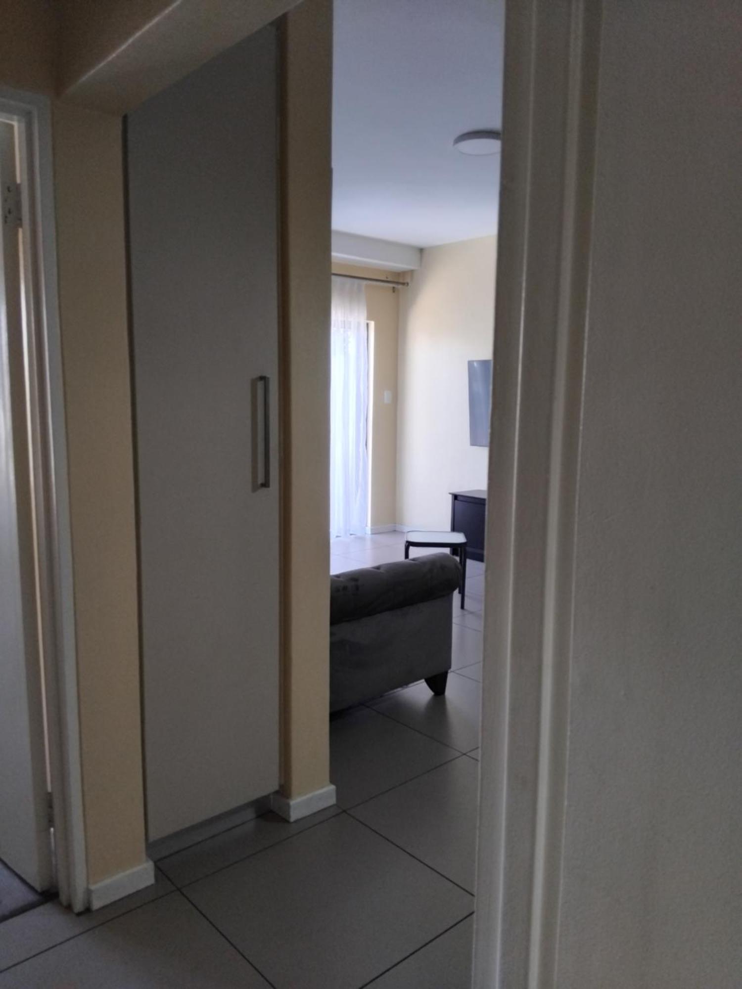 Rainbow Rise Apartment