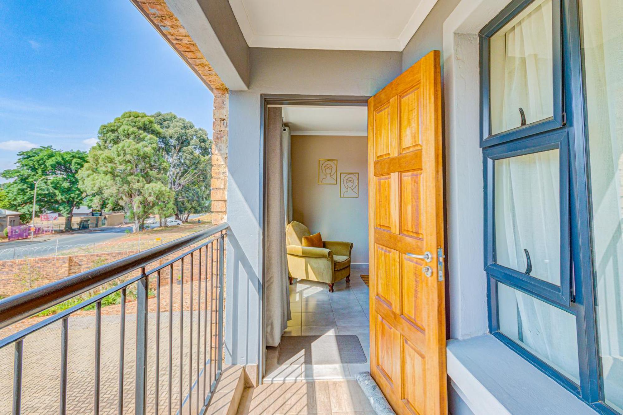 Apartment Airville Luxury Apartments, 7Min Drive To Cresta Mall *