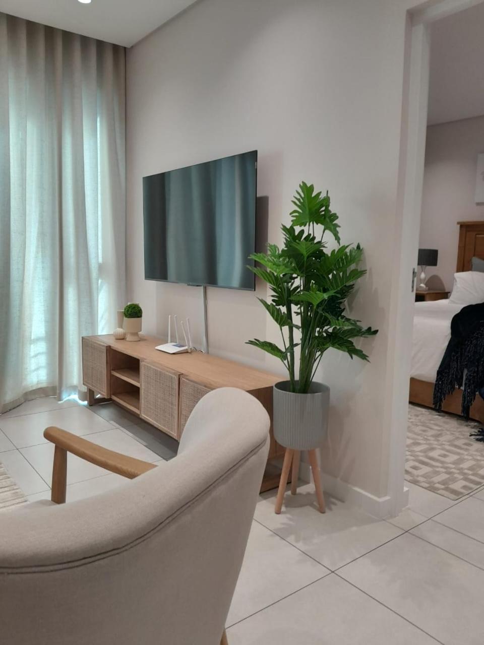 222 Terrace Sandton Gate Luxury * Johannesburg