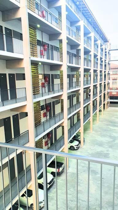 Apartment Secure And Affordable Comfort
