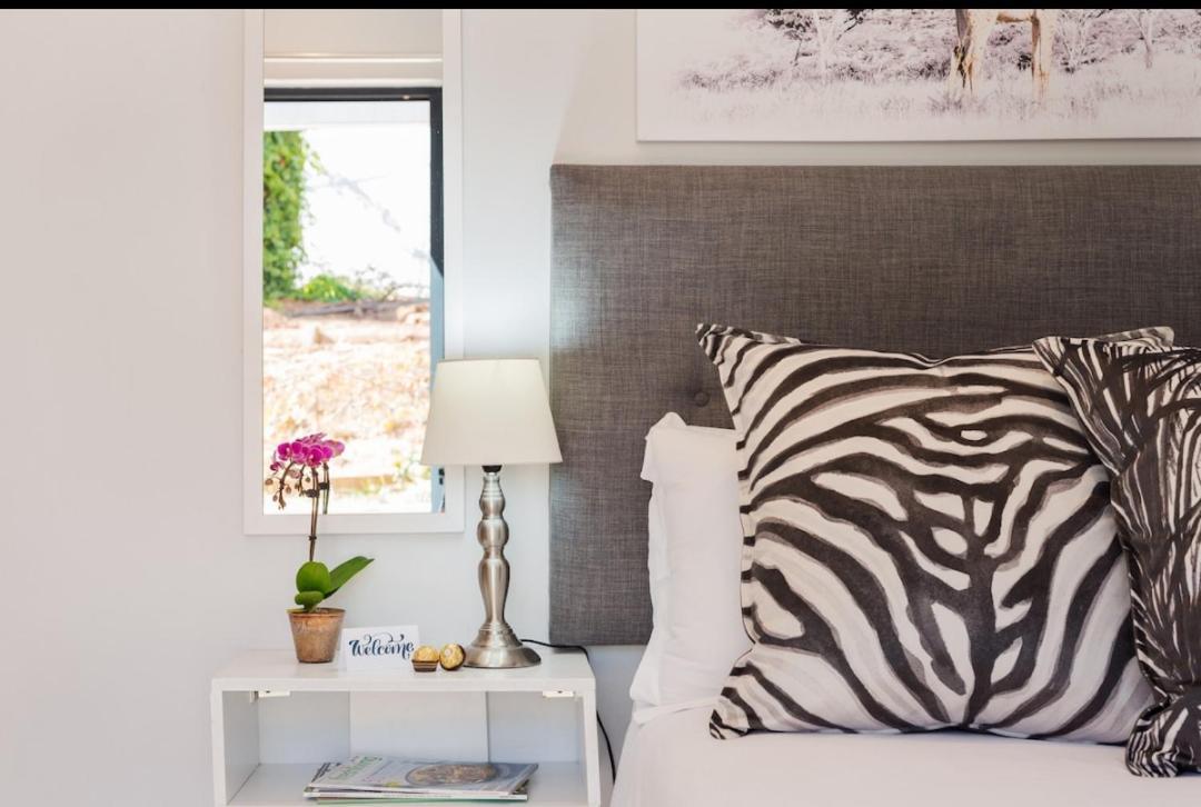 Apartment Hamilton Ave, Sandton, Joburg Johannesburg