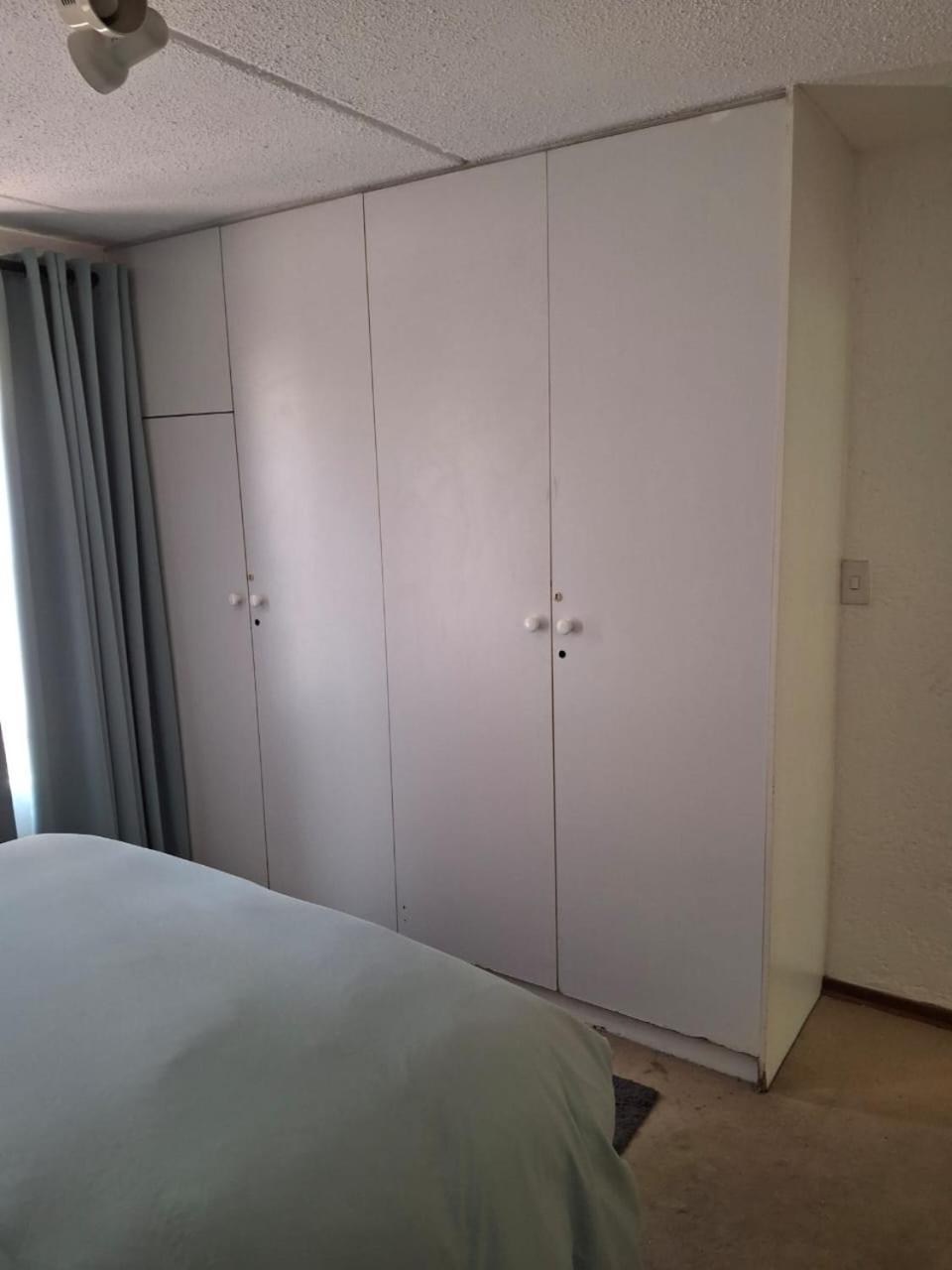 Modern Comfort In Sandton * Johannesburg